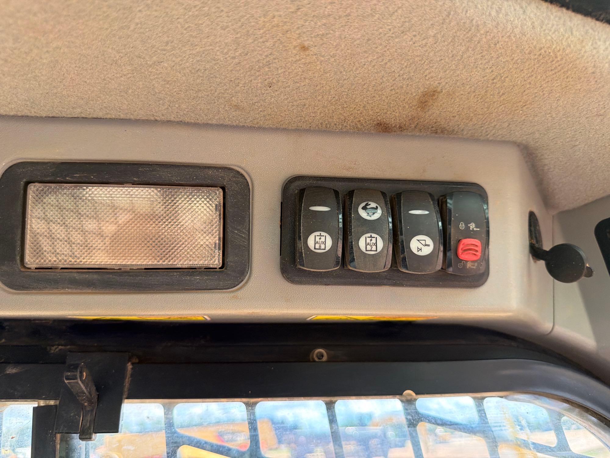 2017 Caterpillar 299D2