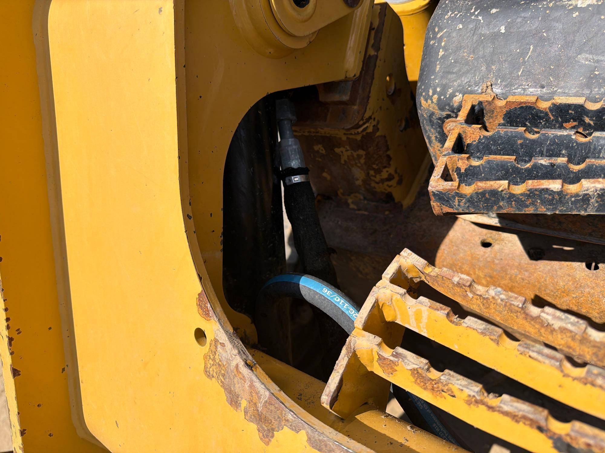 2014 Caterpillar 299D2