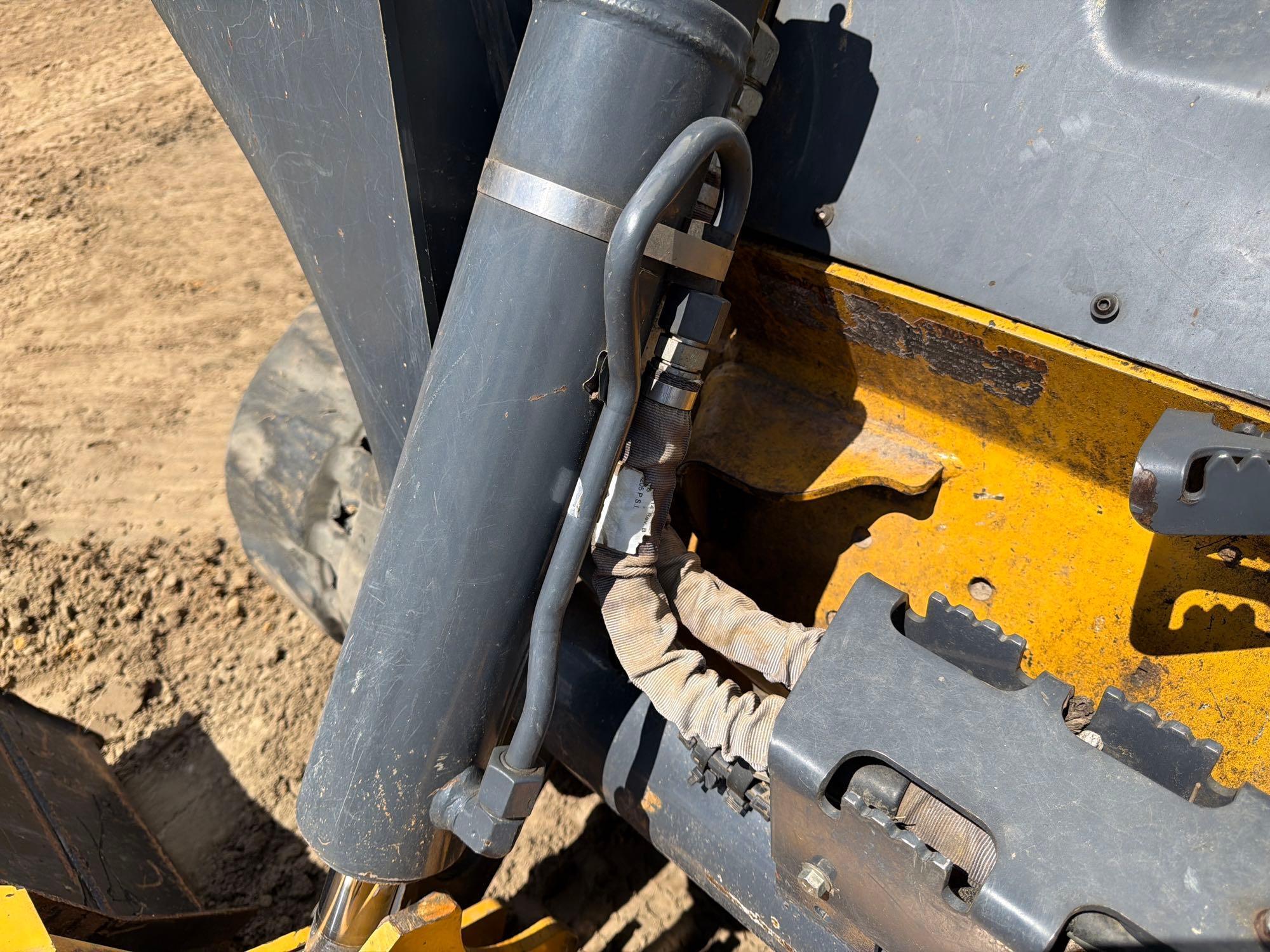 2022 John Deere 333