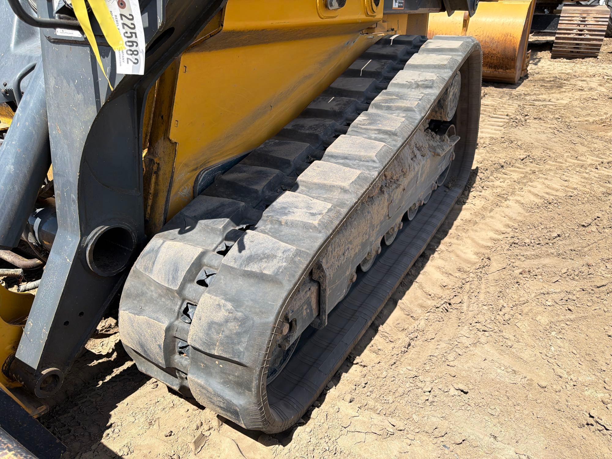 2022 John Deere 333