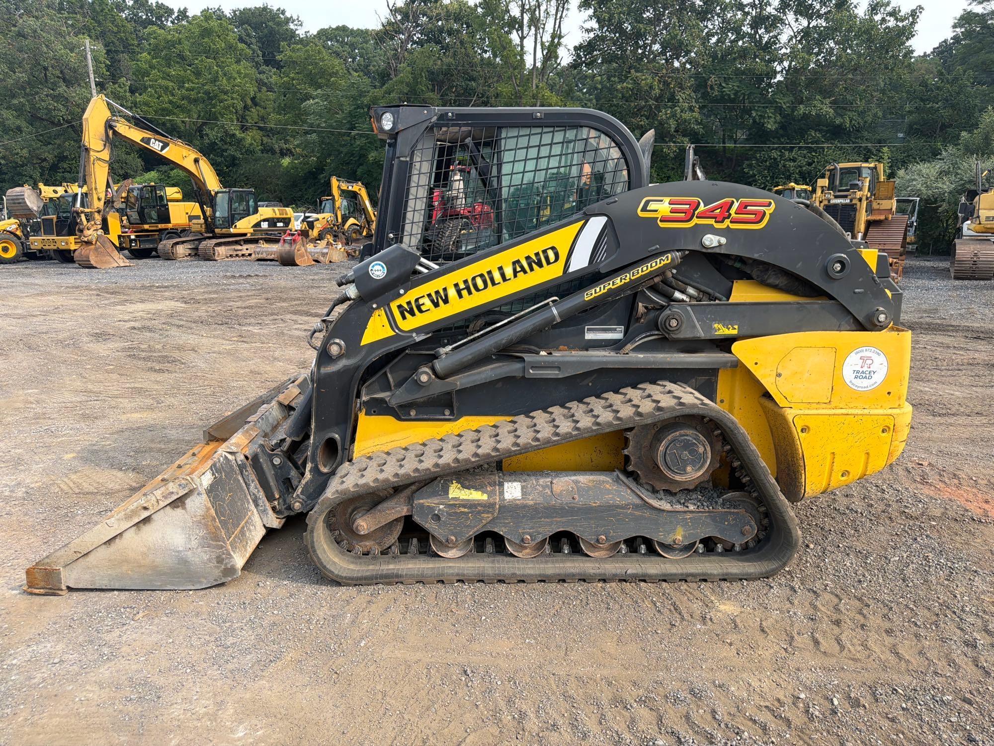 2023 New Holland 345