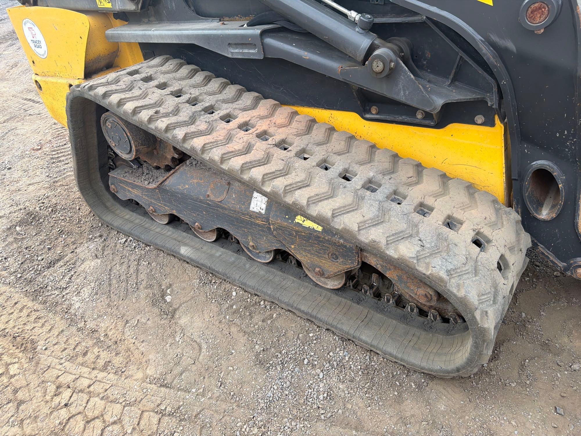 2023 New Holland 345