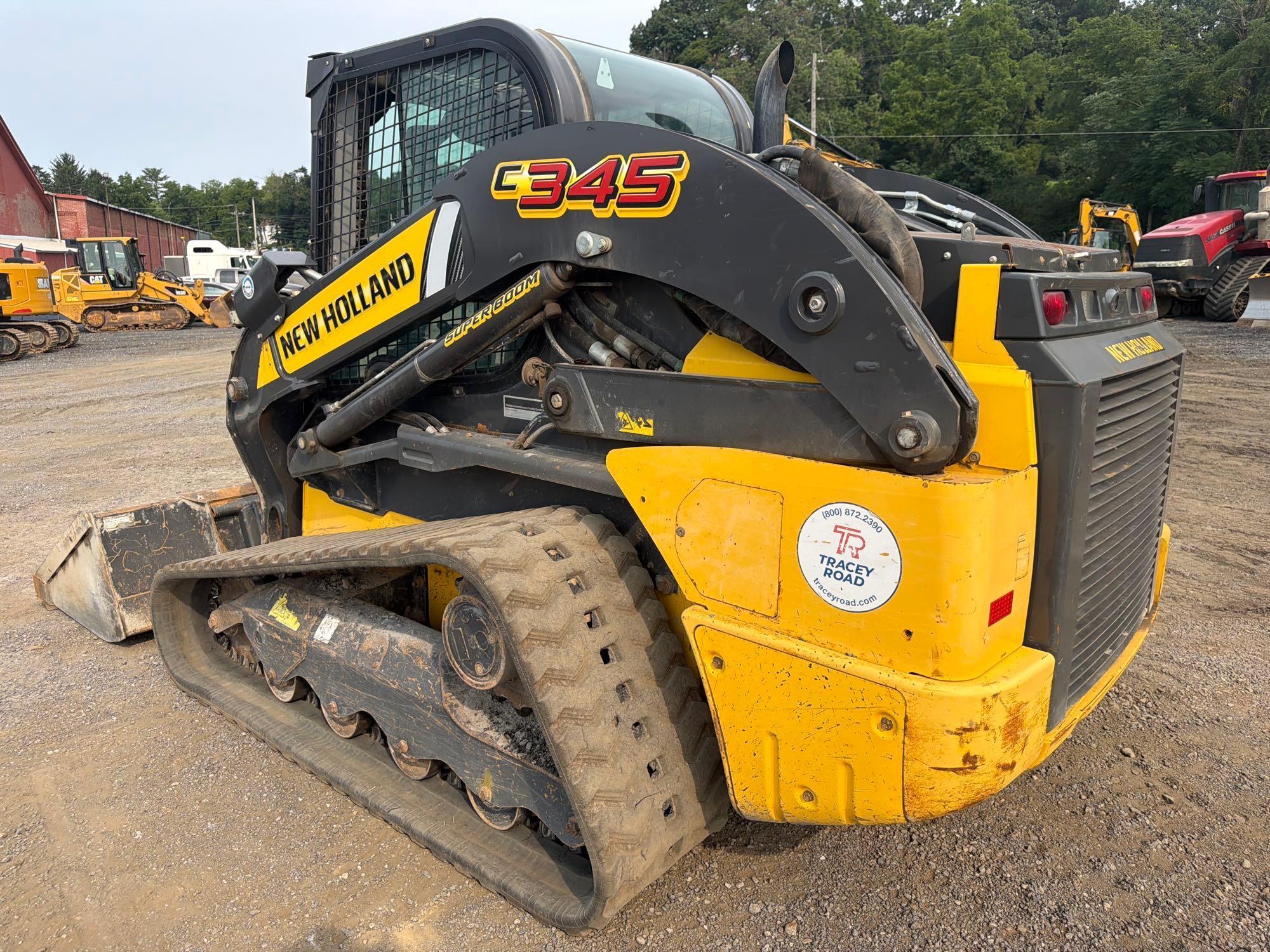 2023 New Holland 345