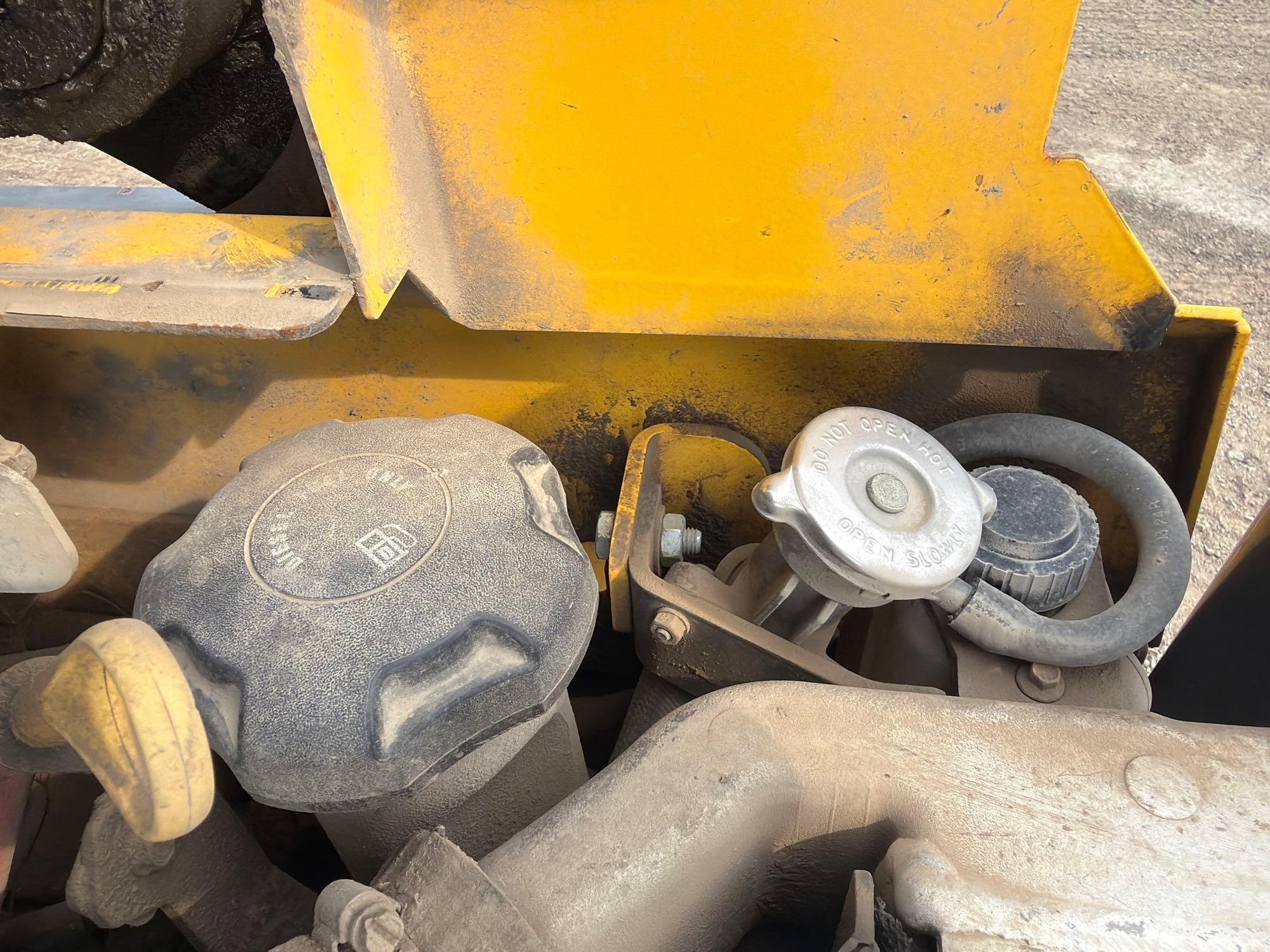 2023 New Holland 345