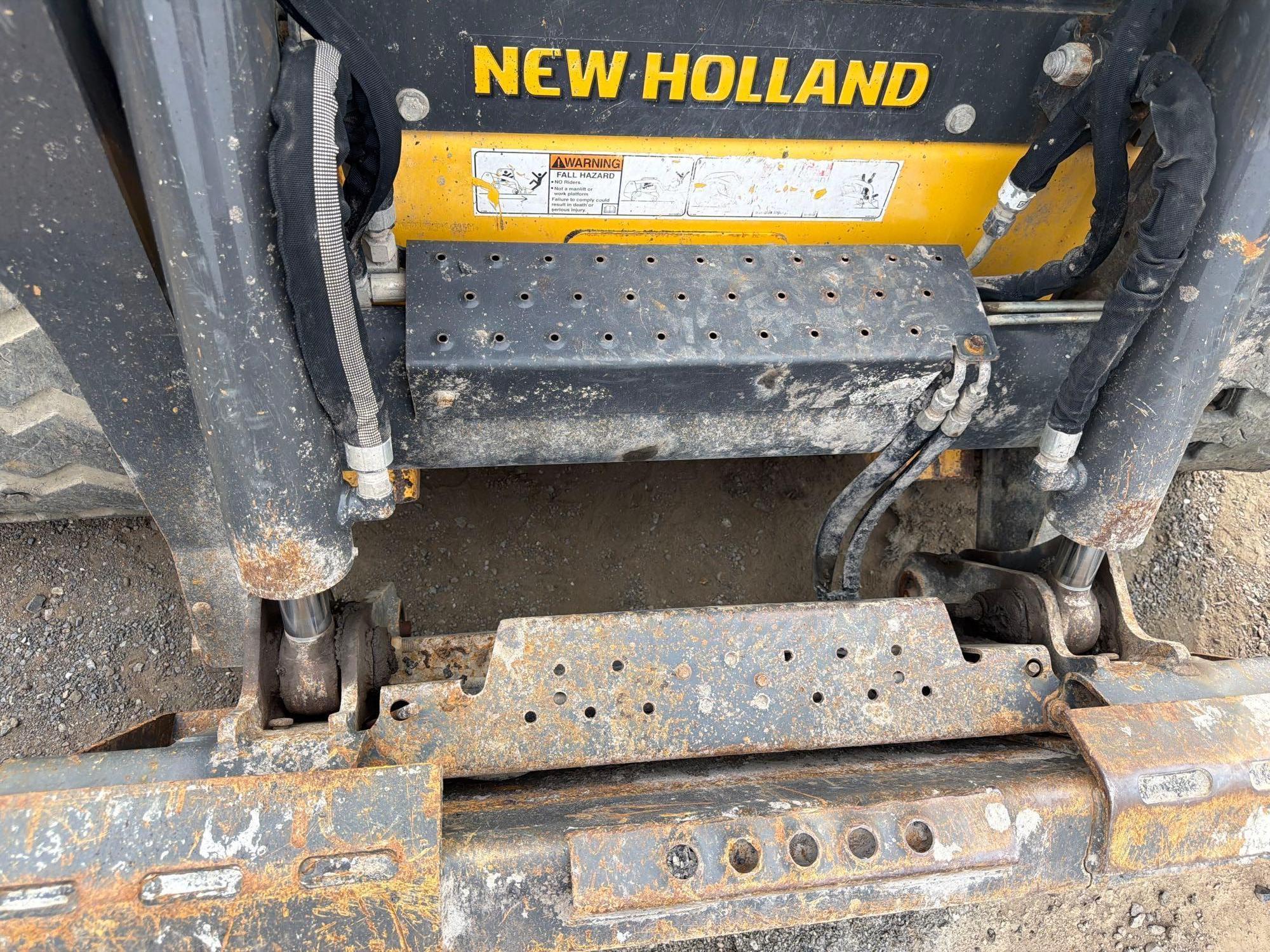 2023 New Holland 337