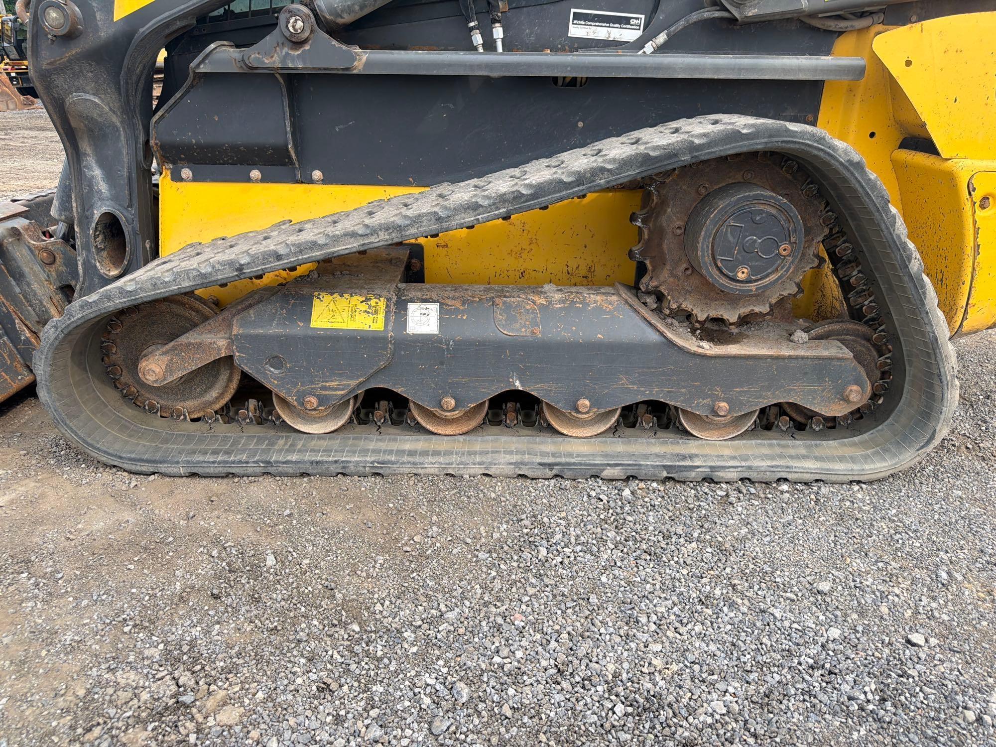 2023 New Holland 337