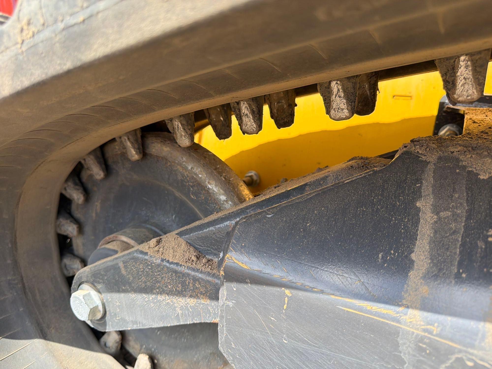 2024 New Holland 332