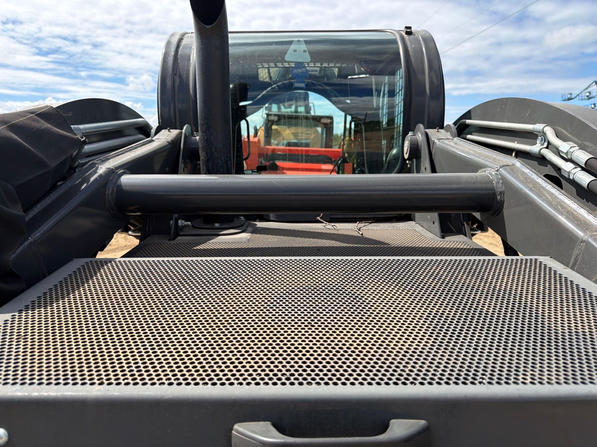 2024 New Holland 332