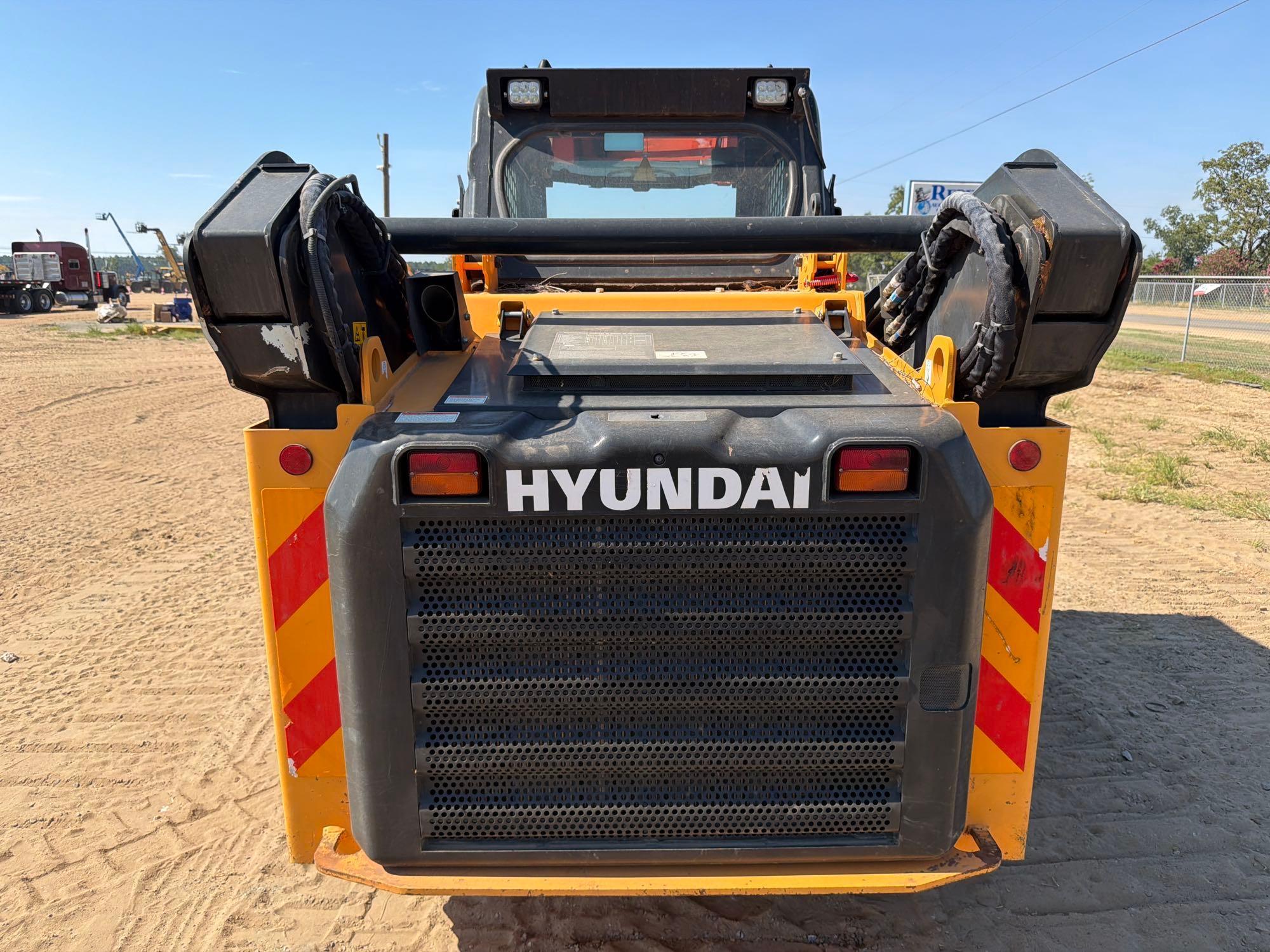 Hyundai HT100