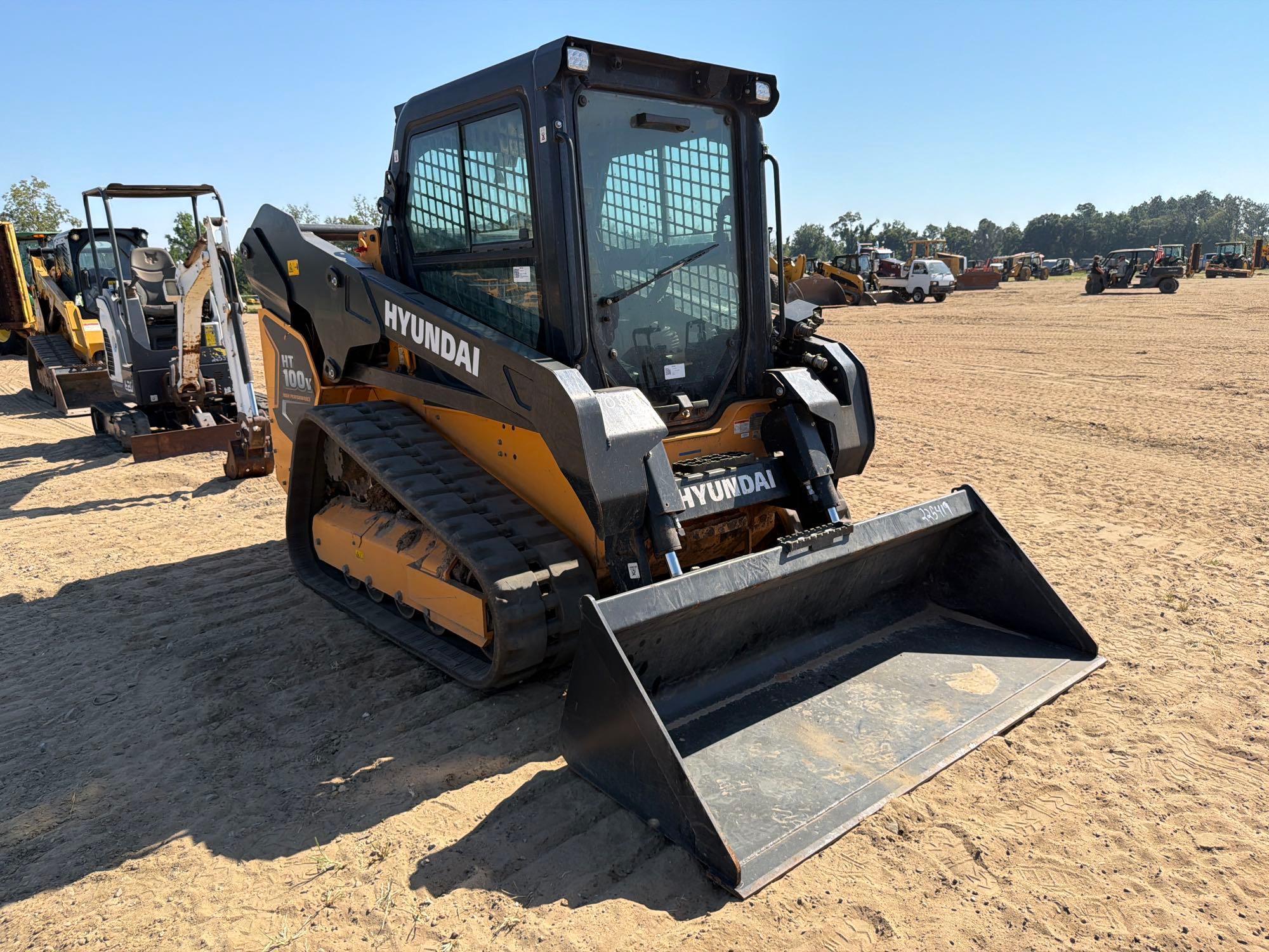 Hyundai HT100