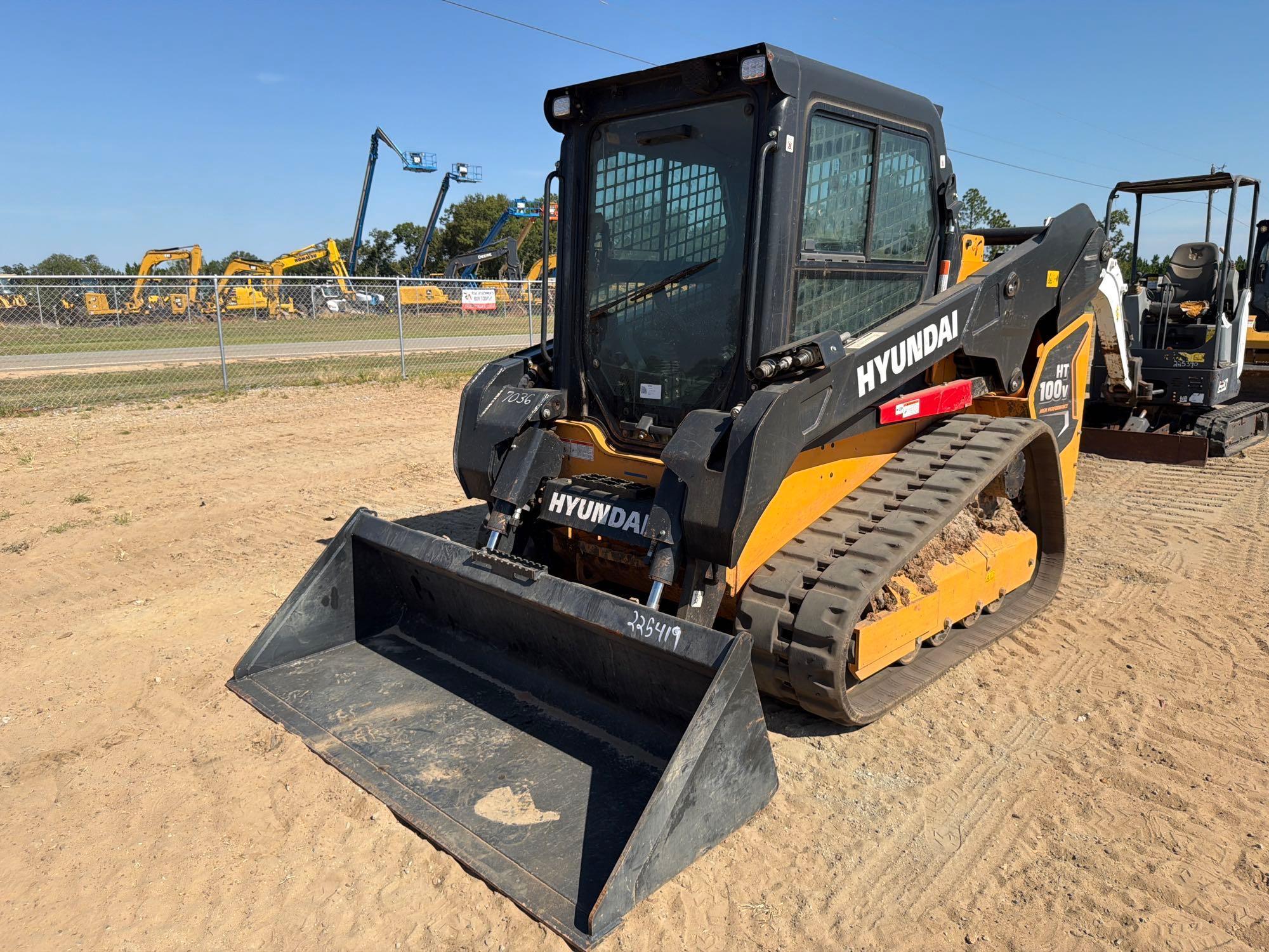 Hyundai HT100
