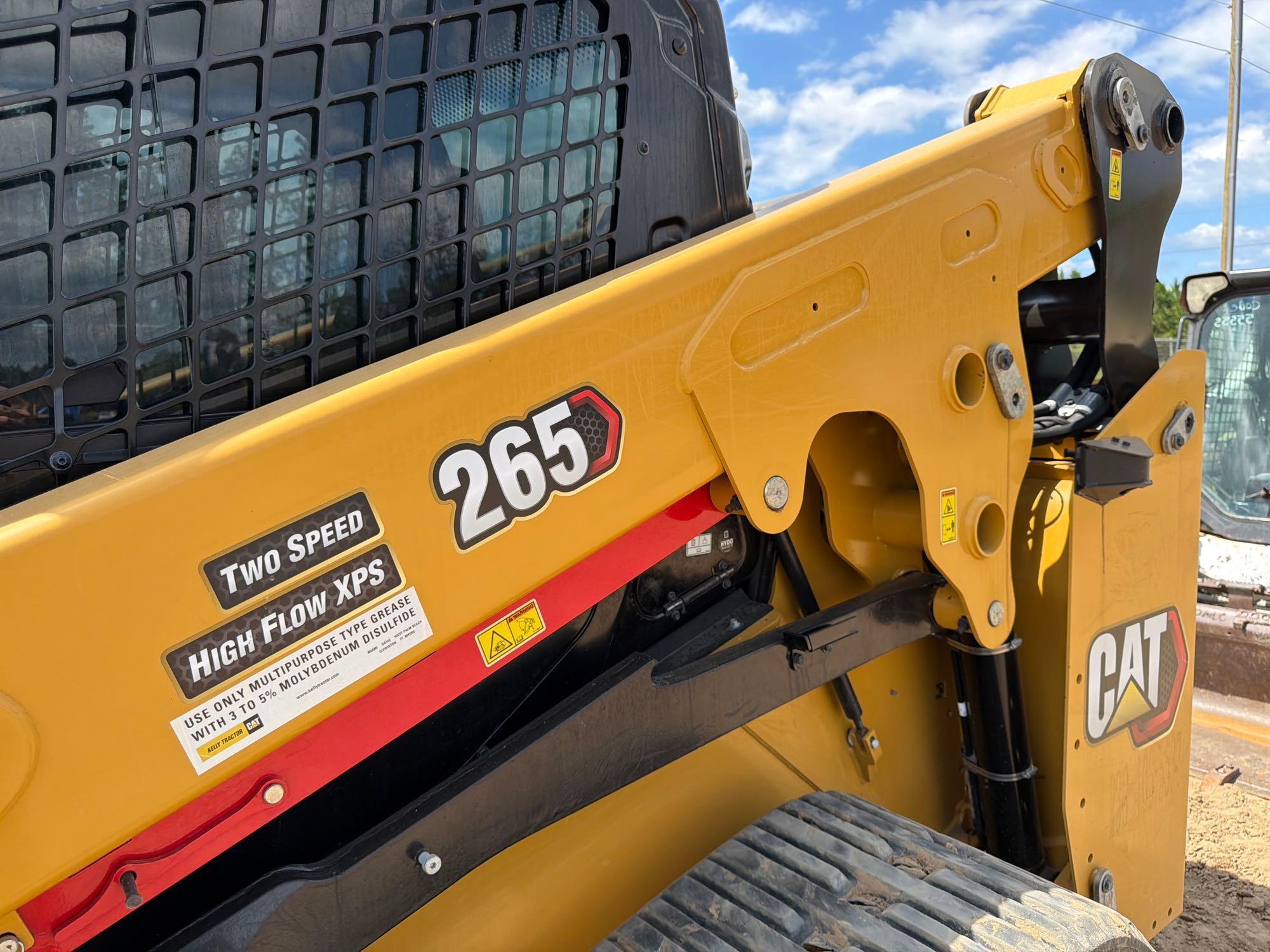 Caterpillar 265