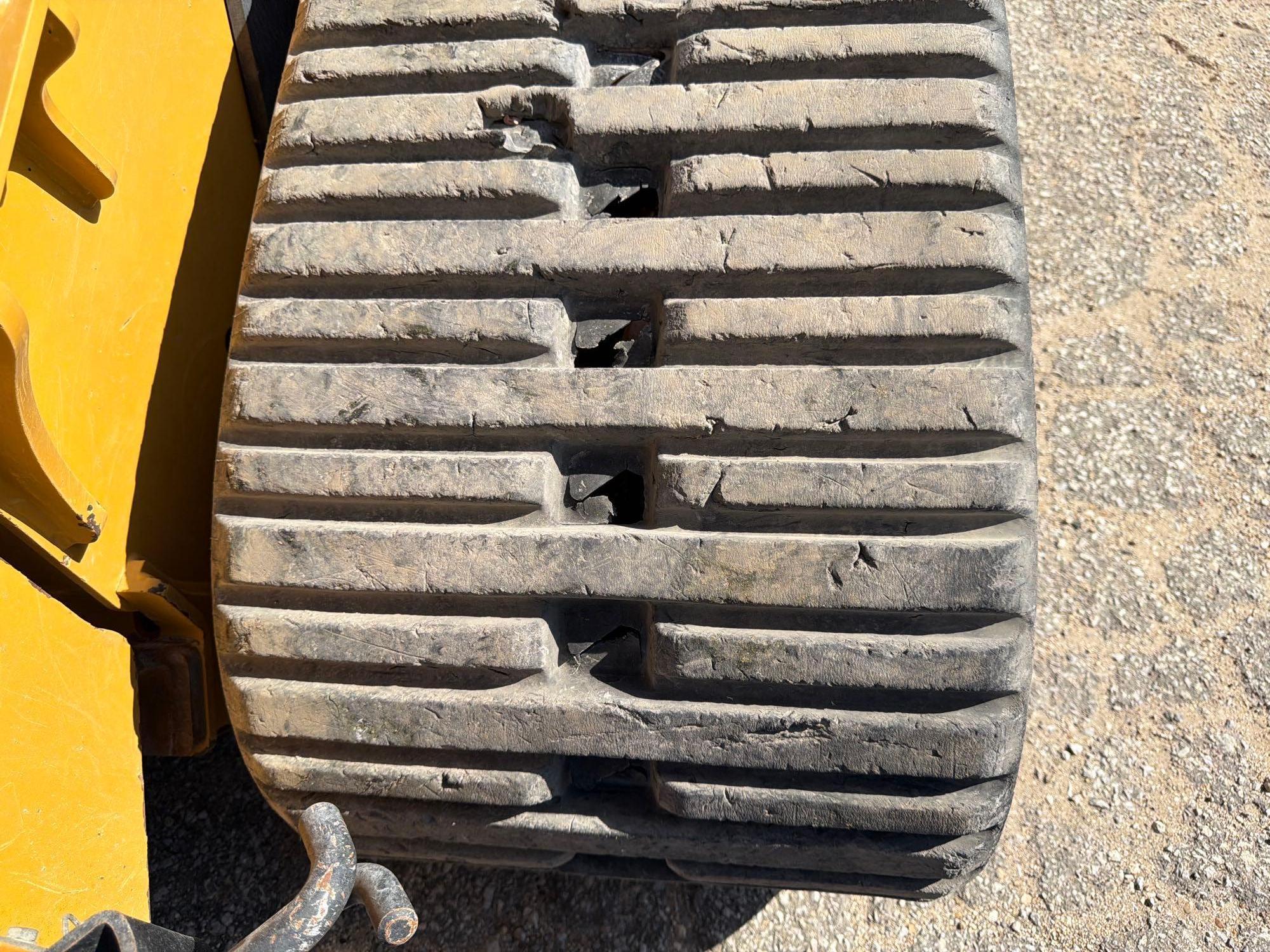 2025 Caterpillar 265