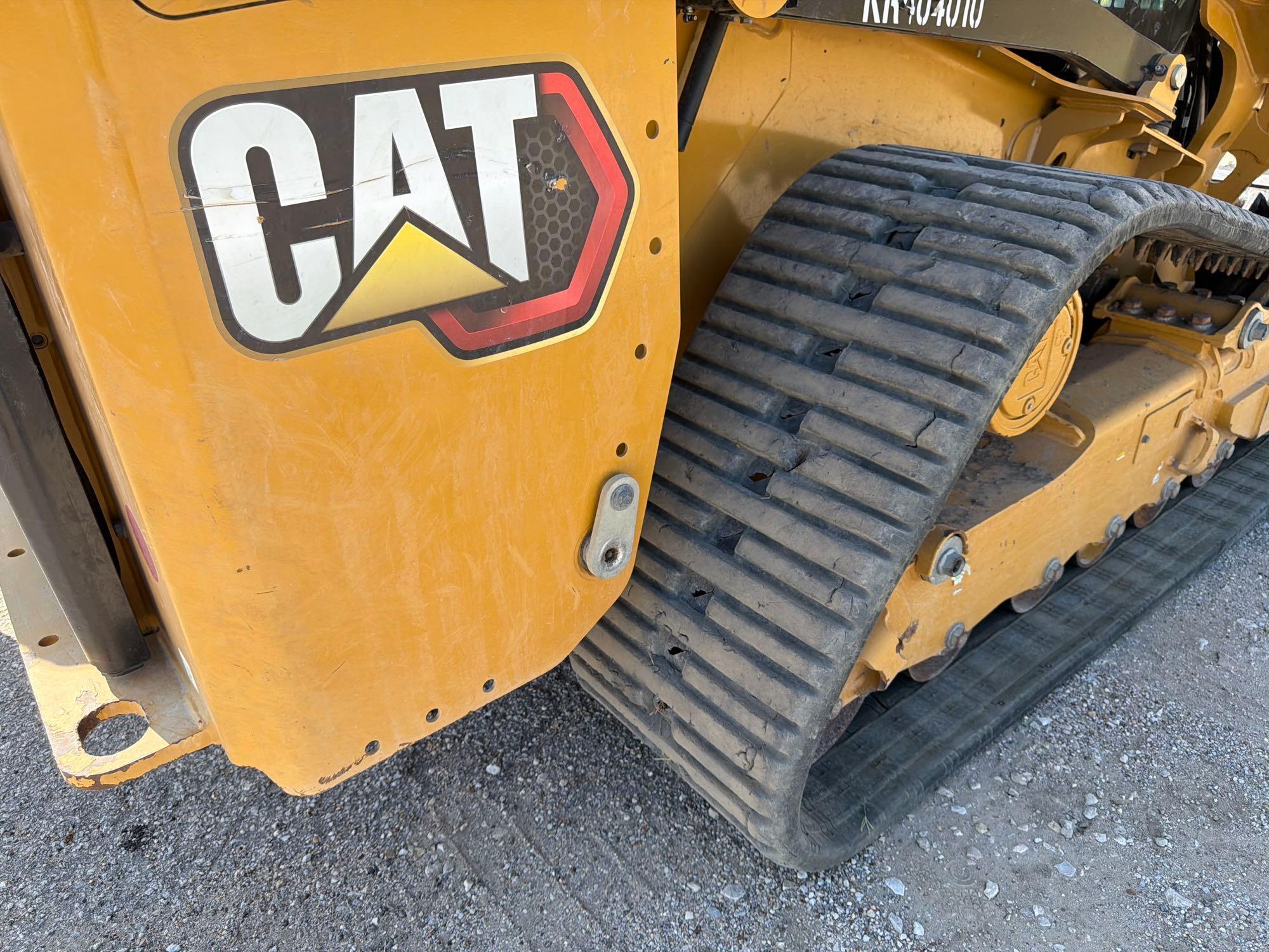 2025 Caterpillar 265