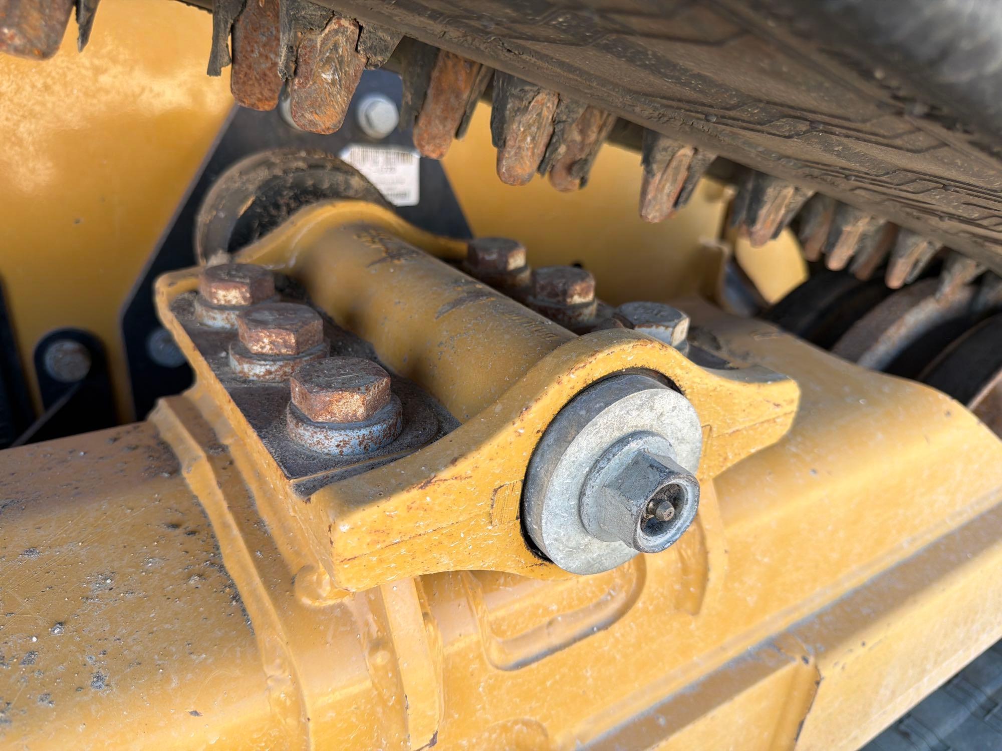 2025 Caterpillar 265