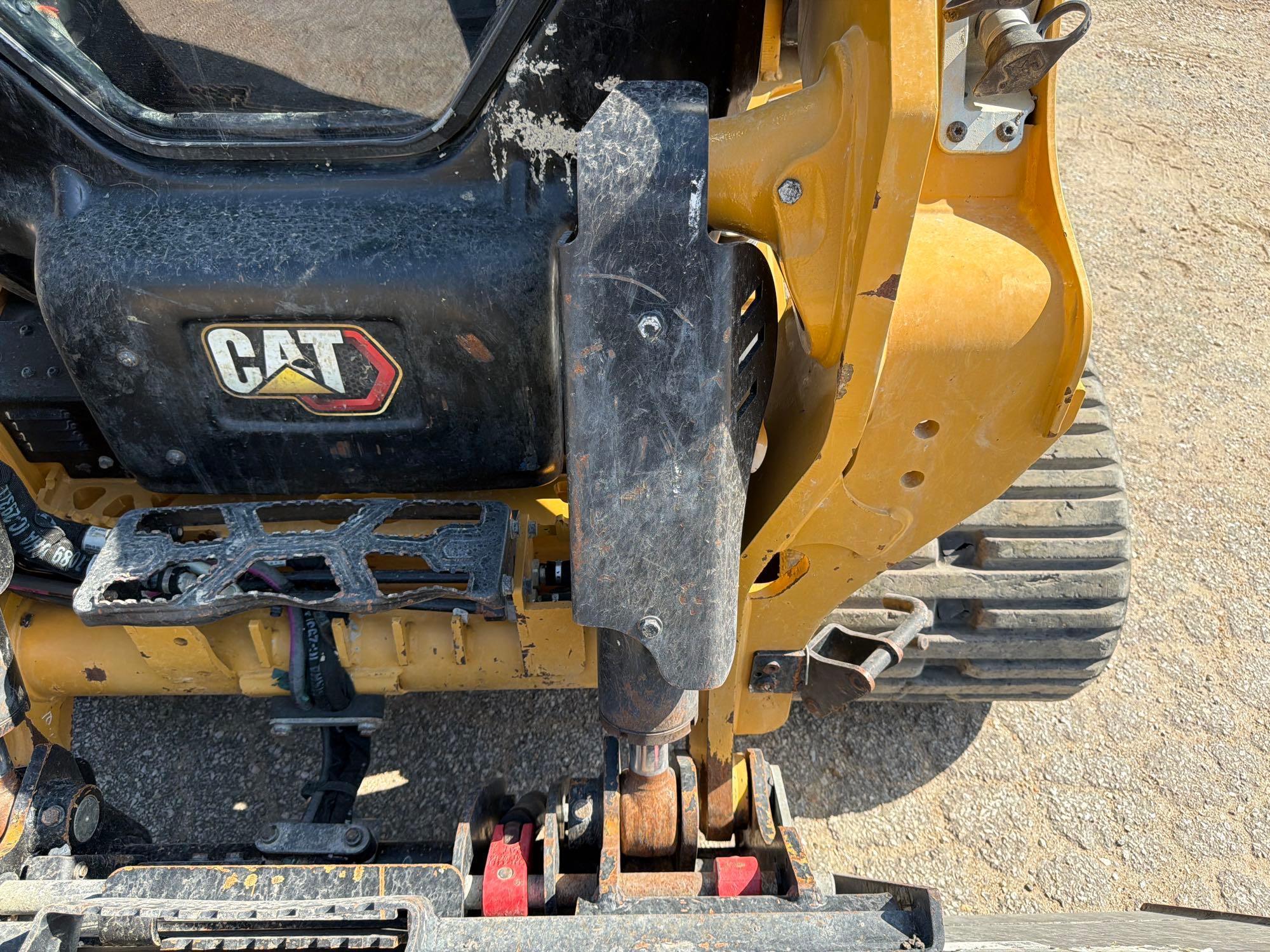 2025 Caterpillar 265