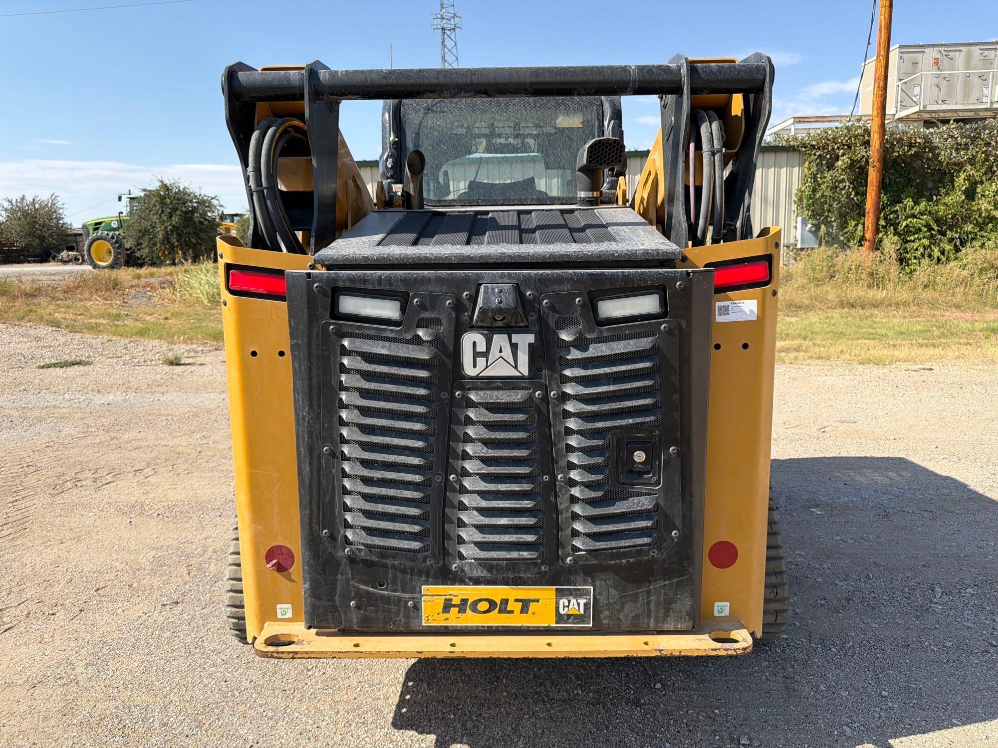 2025 Caterpillar 265