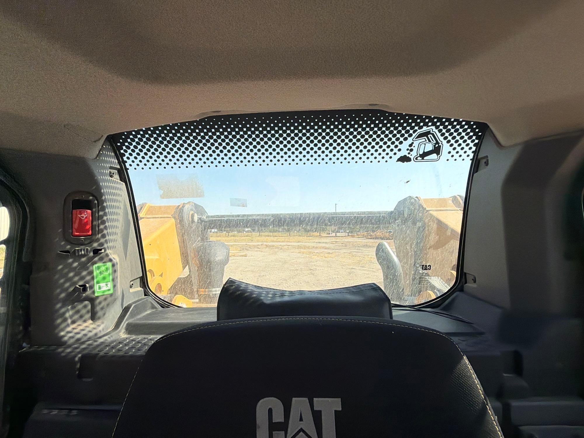 2025 Caterpillar 265