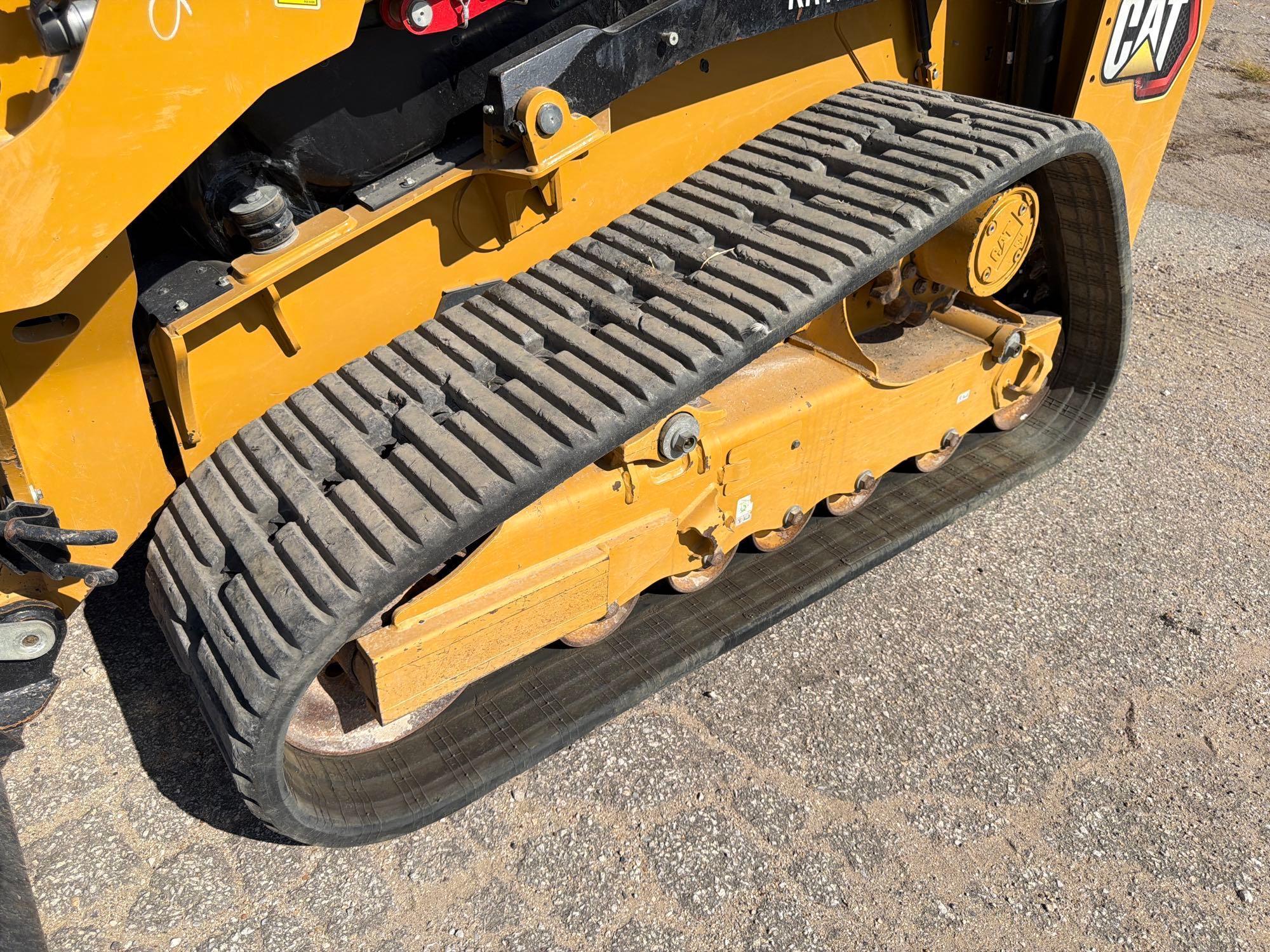 2025 Caterpillar 265