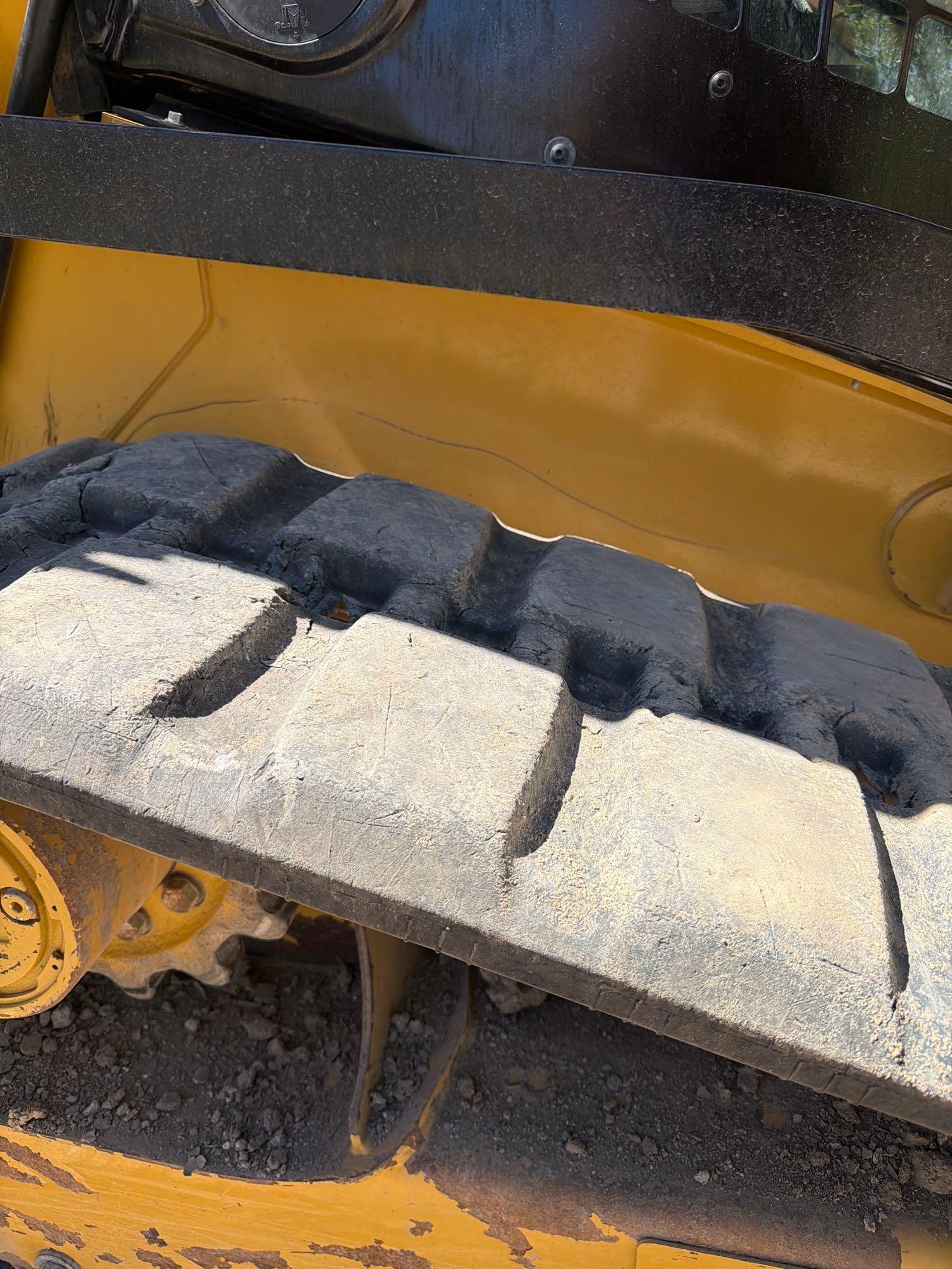 Caterpillar 265