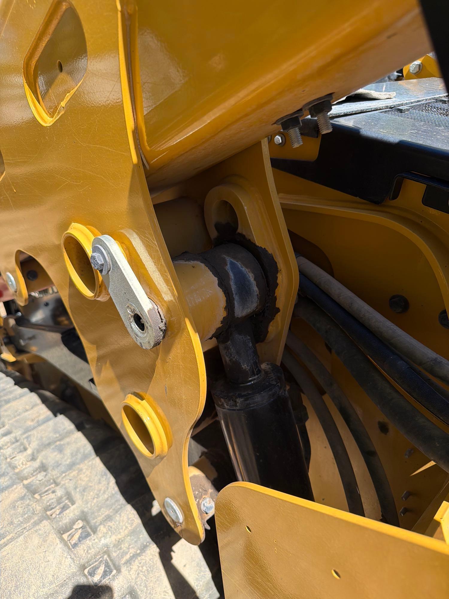 Caterpillar 265