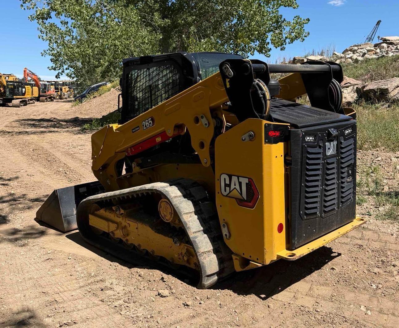 Caterpillar 265