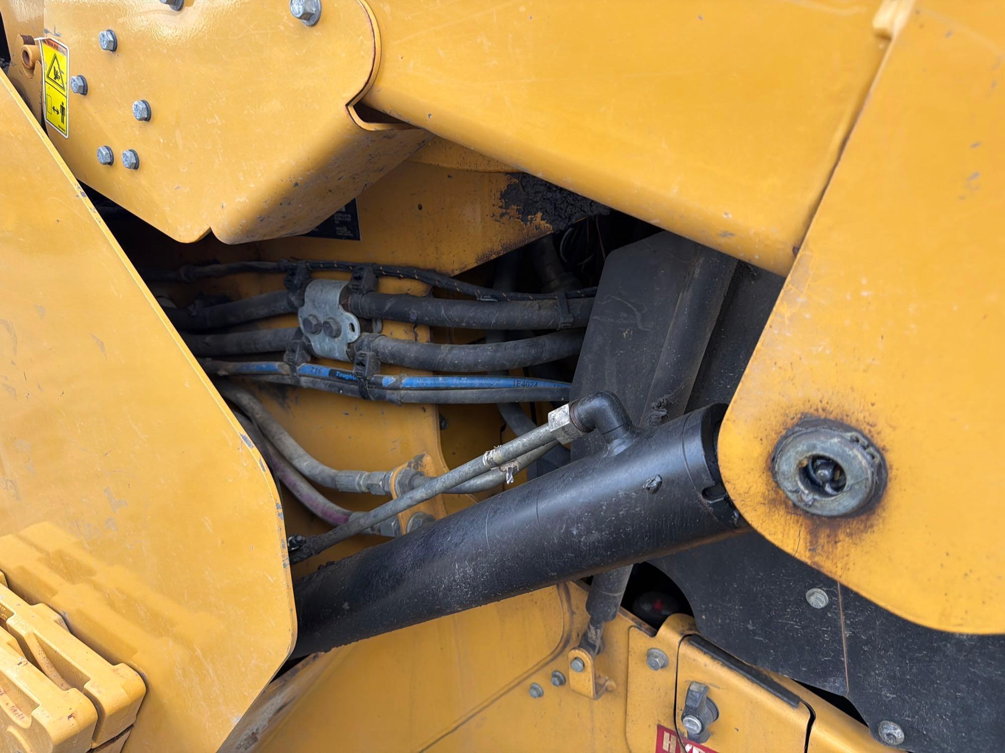2022 Caterpillar 289D