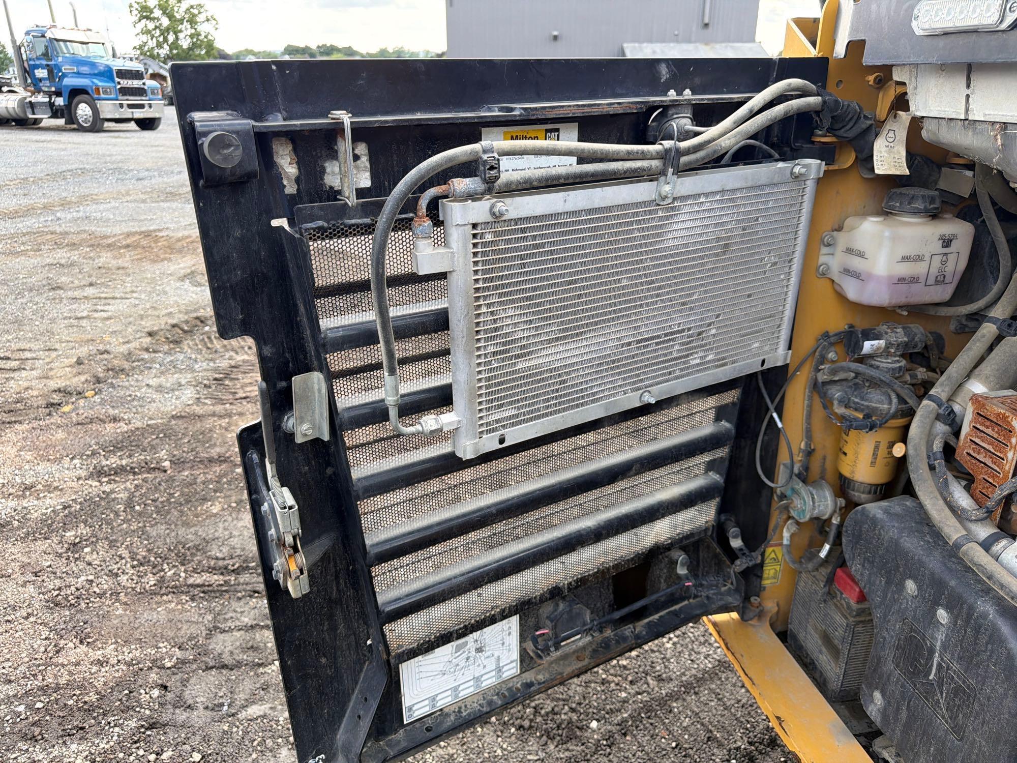 2022 Caterpillar 289D