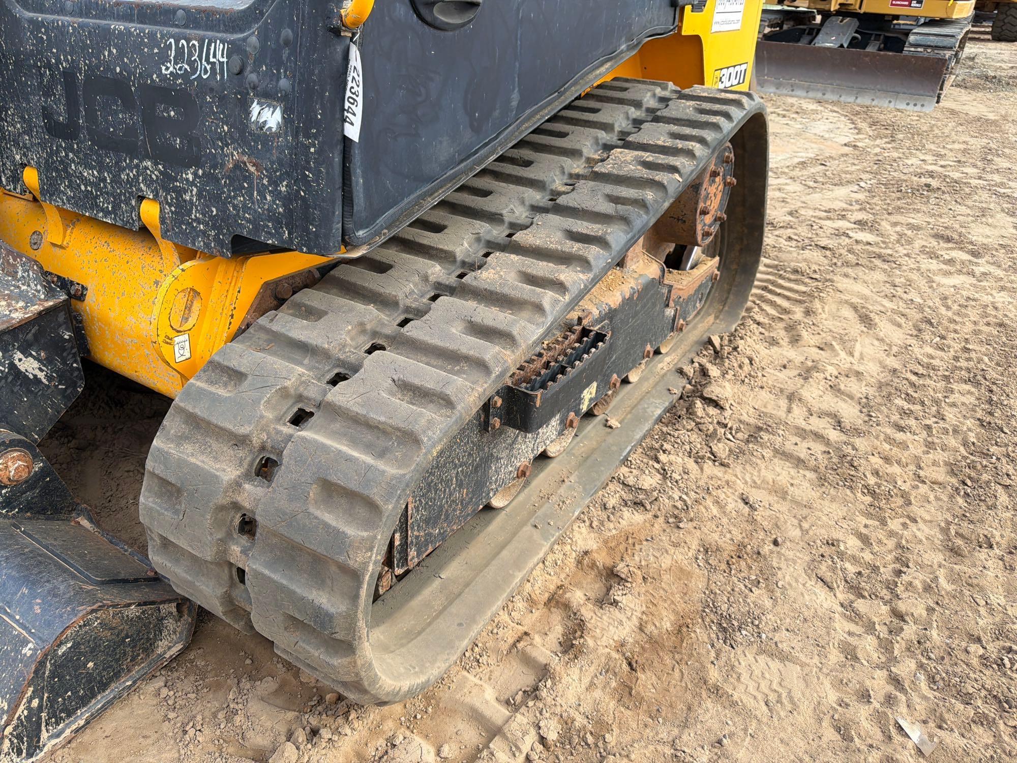 2018 JCB 300T