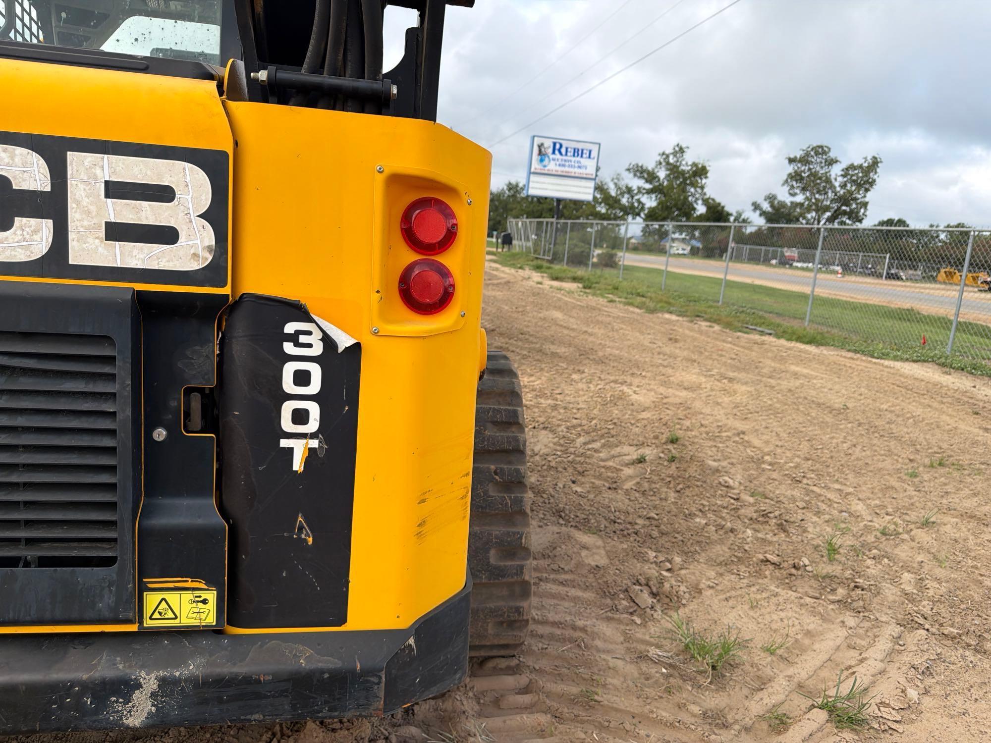 2018 JCB 300T