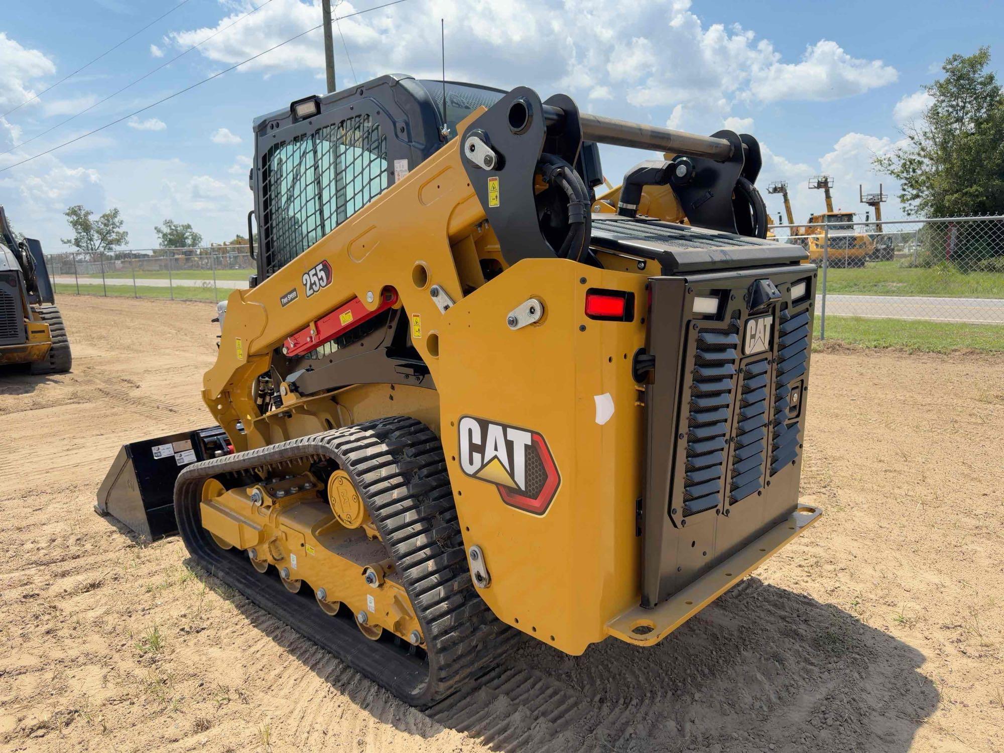 2025 Caterpillar 255
