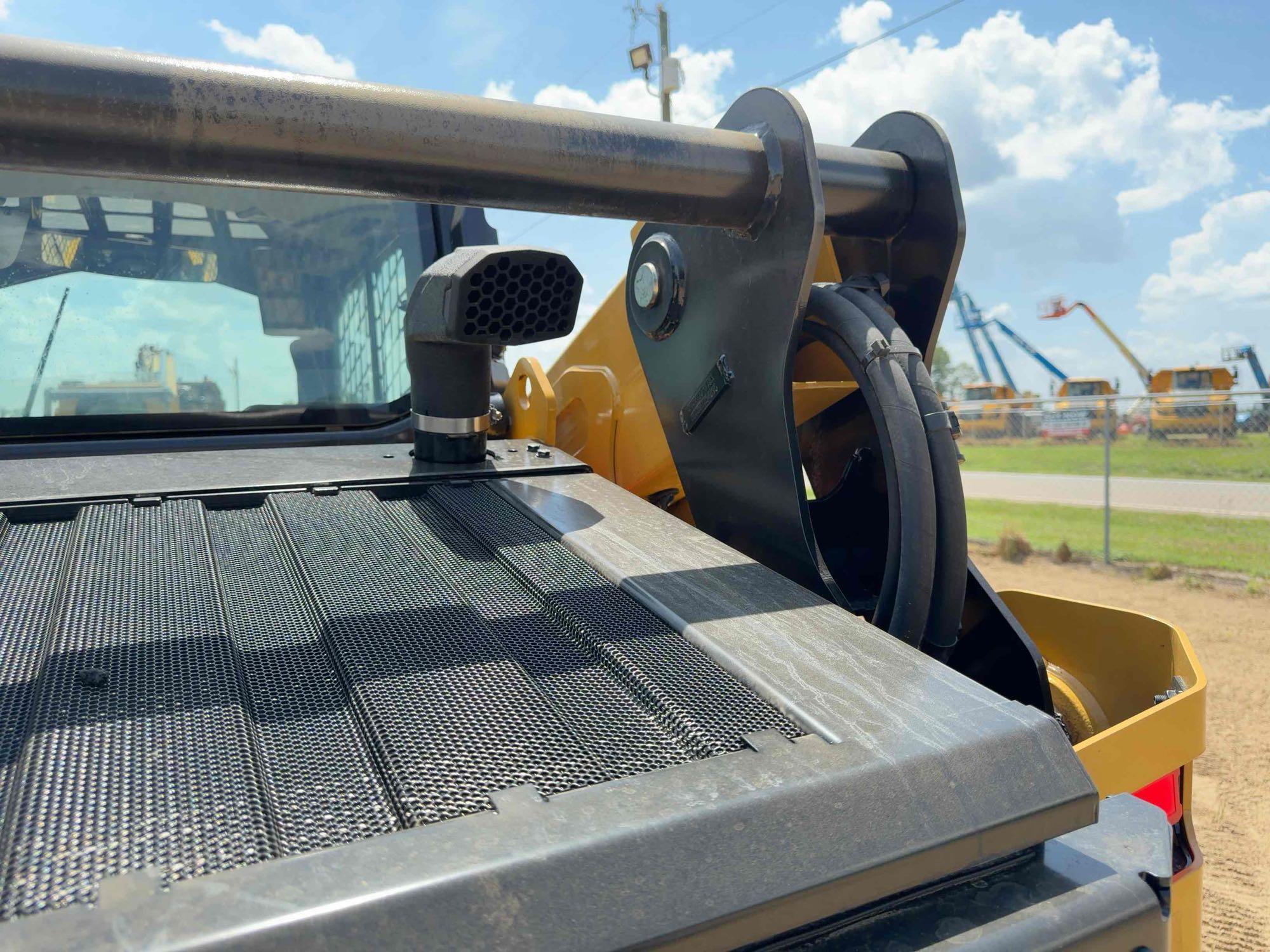 2025 Caterpillar 255