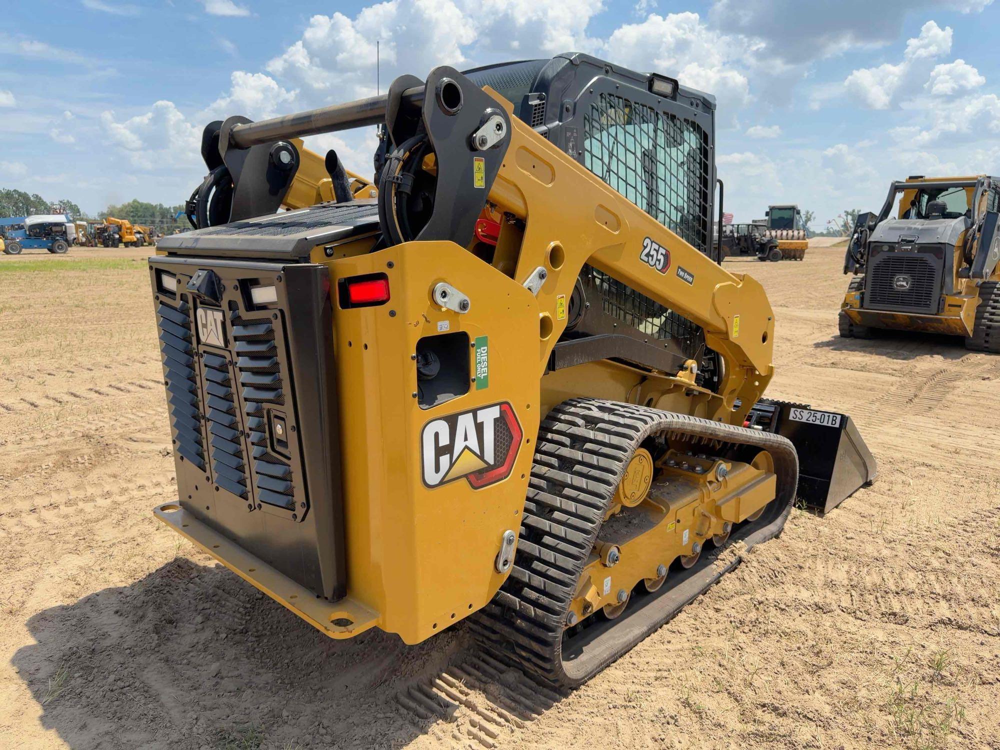 2025 Caterpillar 255