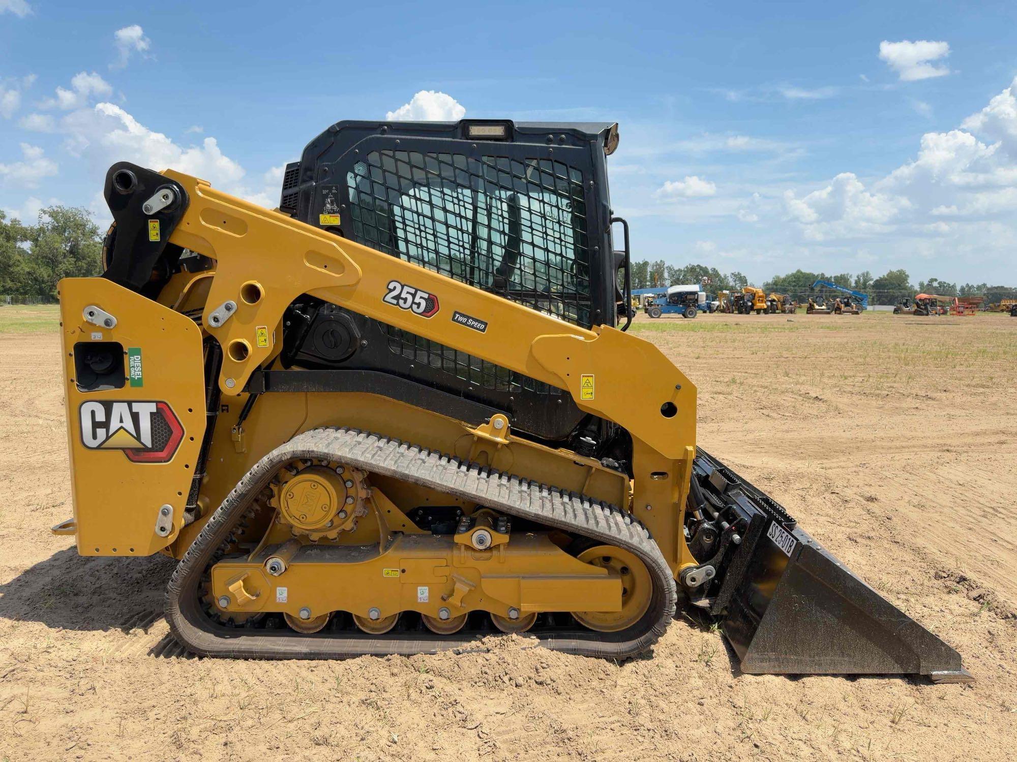 2025 Caterpillar 255