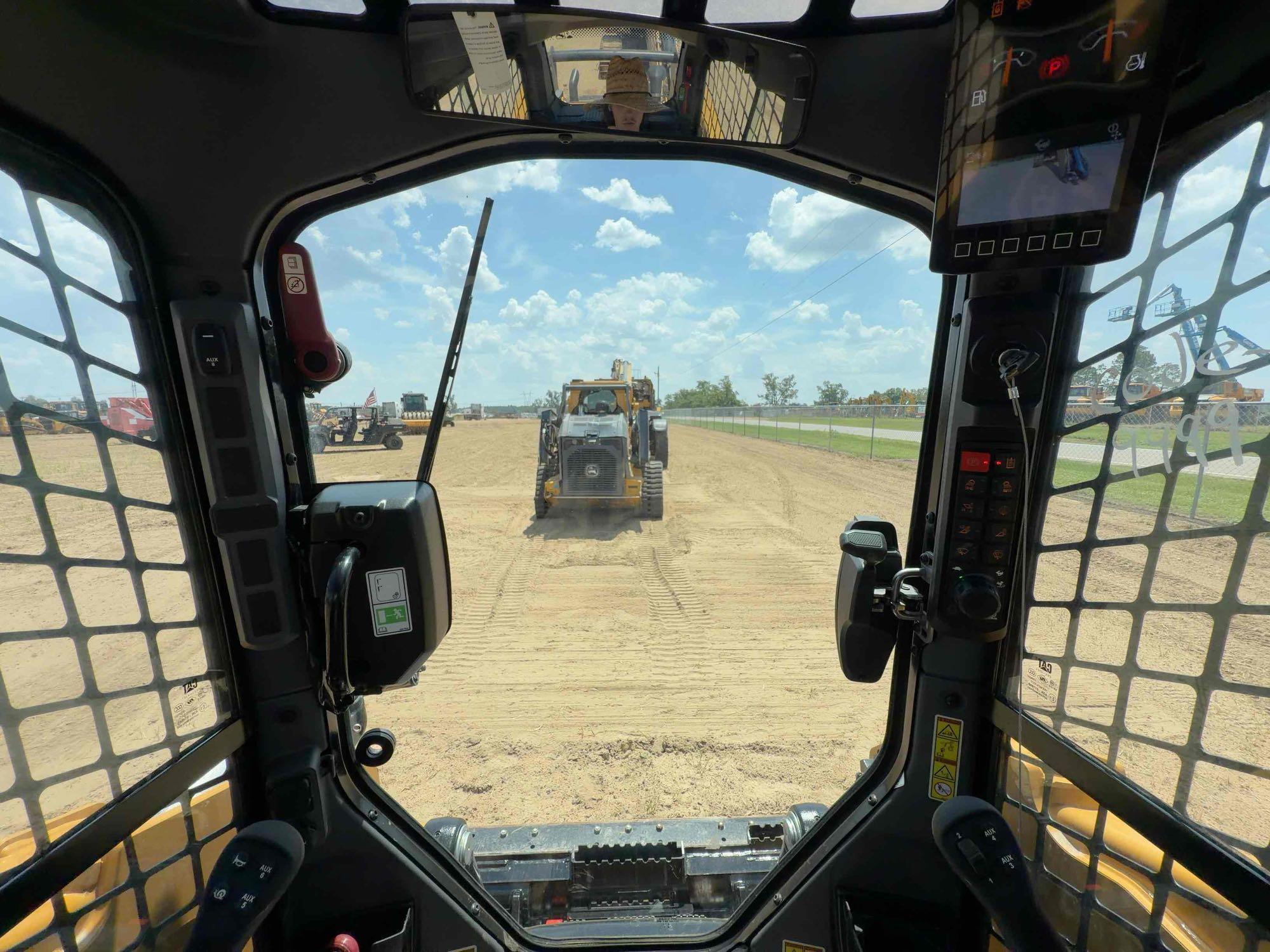 2025 Caterpillar 255