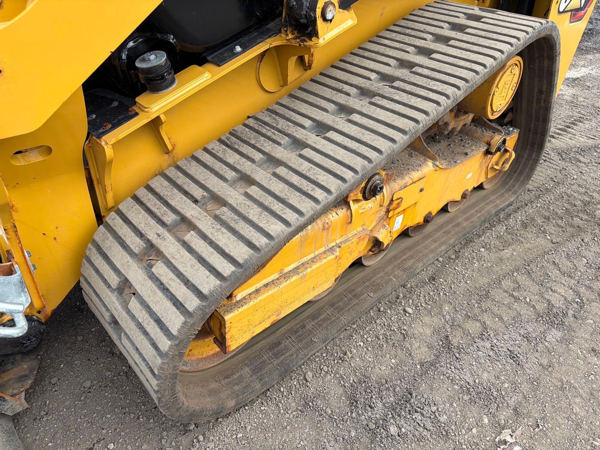 2024 Caterpillar 255