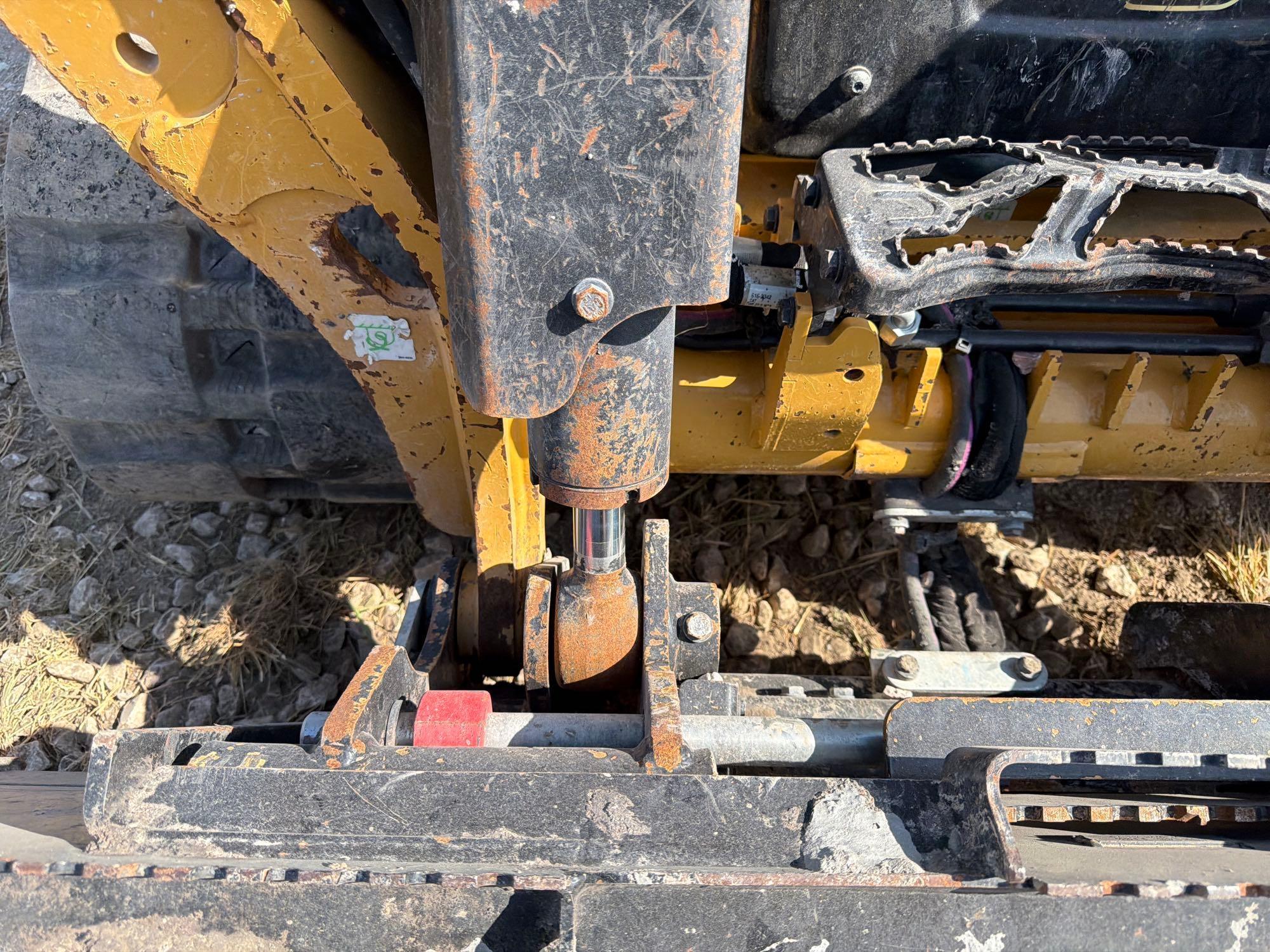 2025 Caterpillar 255