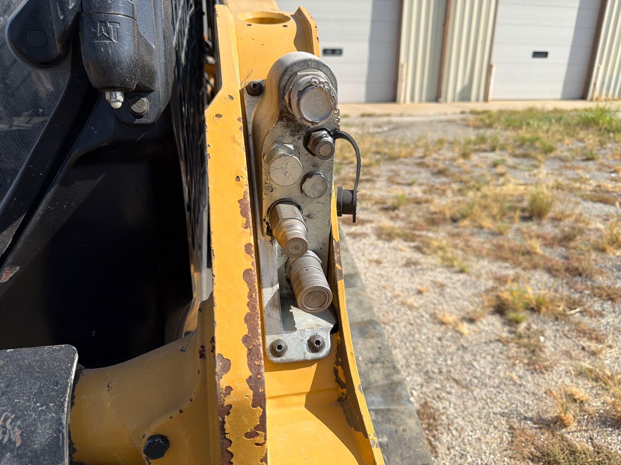 2025 Caterpillar 255