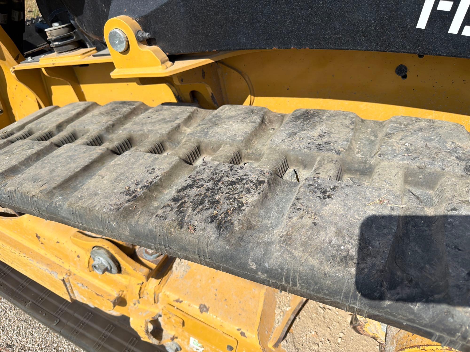 2025 Caterpillar 255
