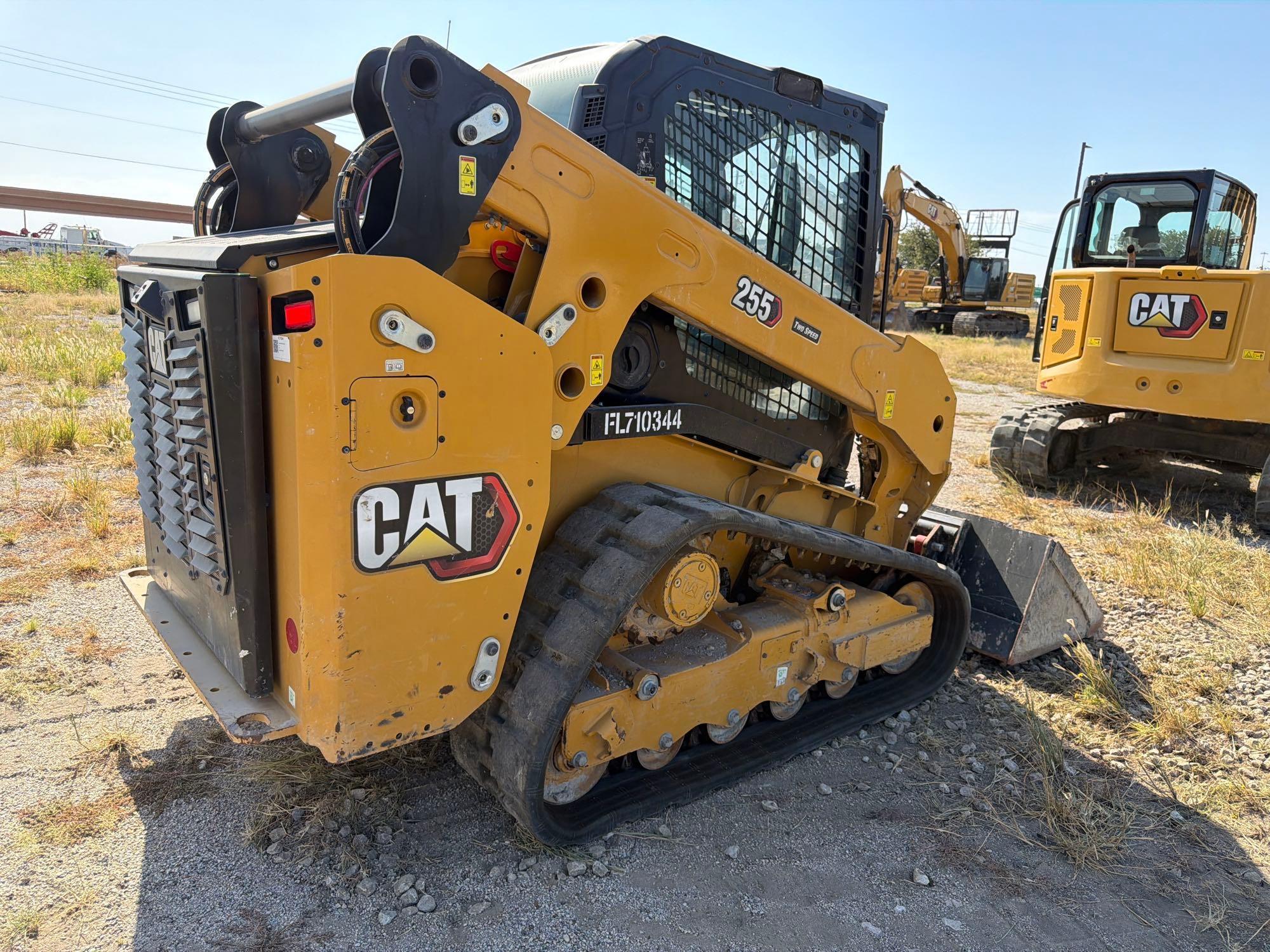 2025 Caterpillar 255