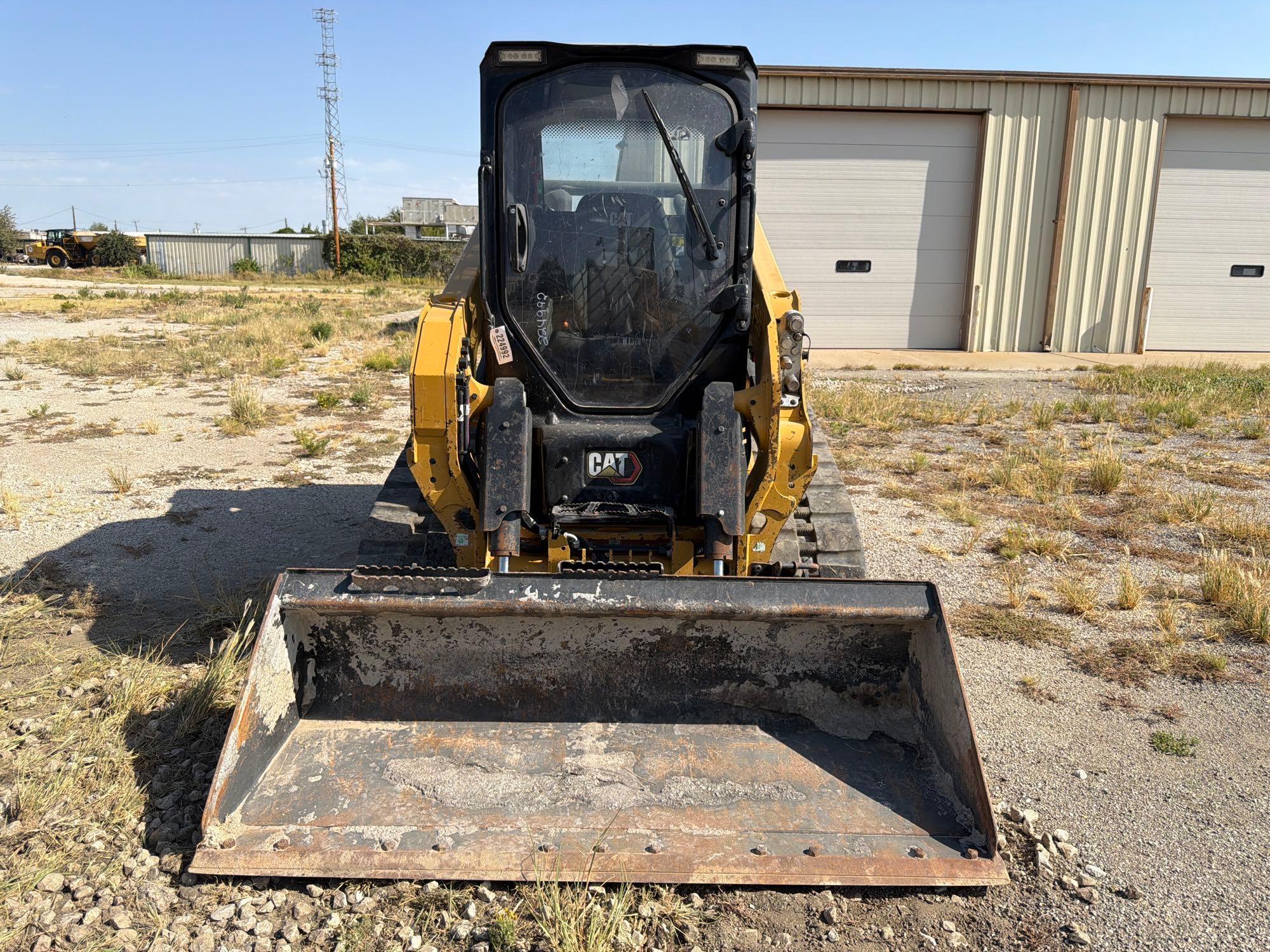 2025 Caterpillar 255