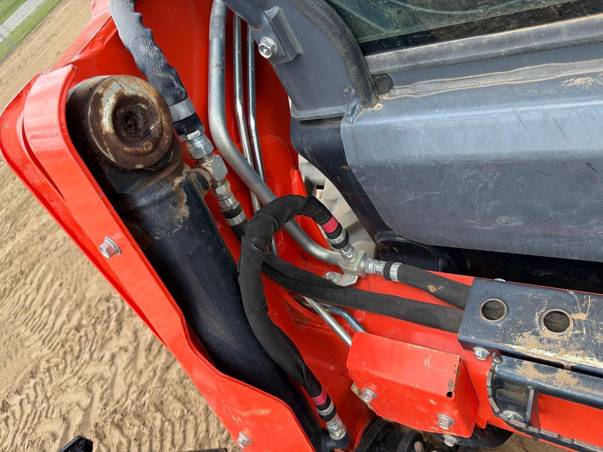 Kubota 753