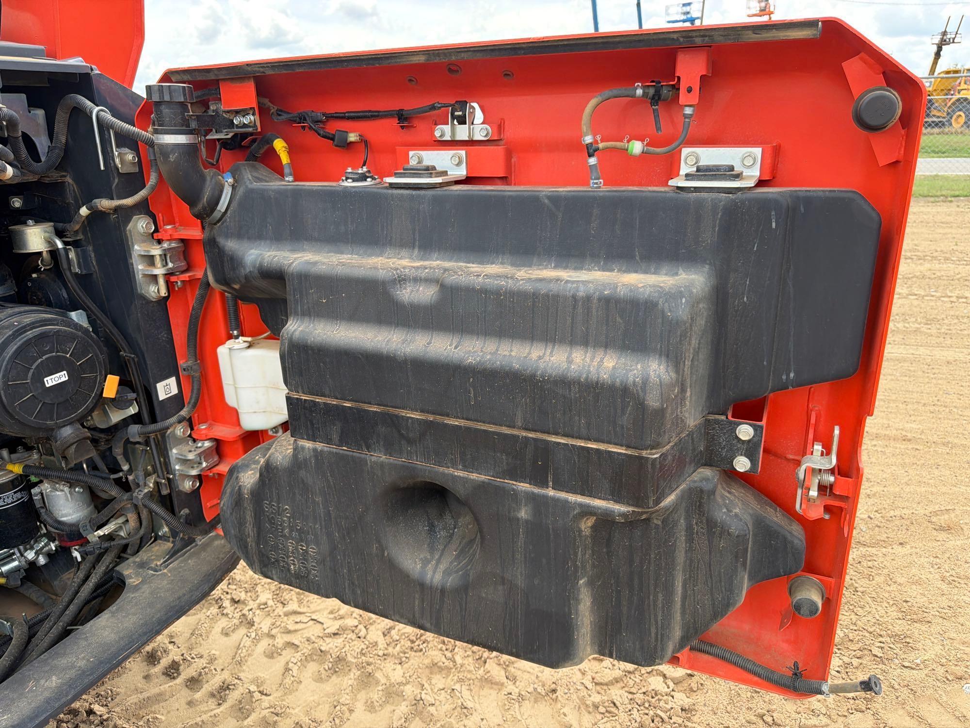Kubota 753