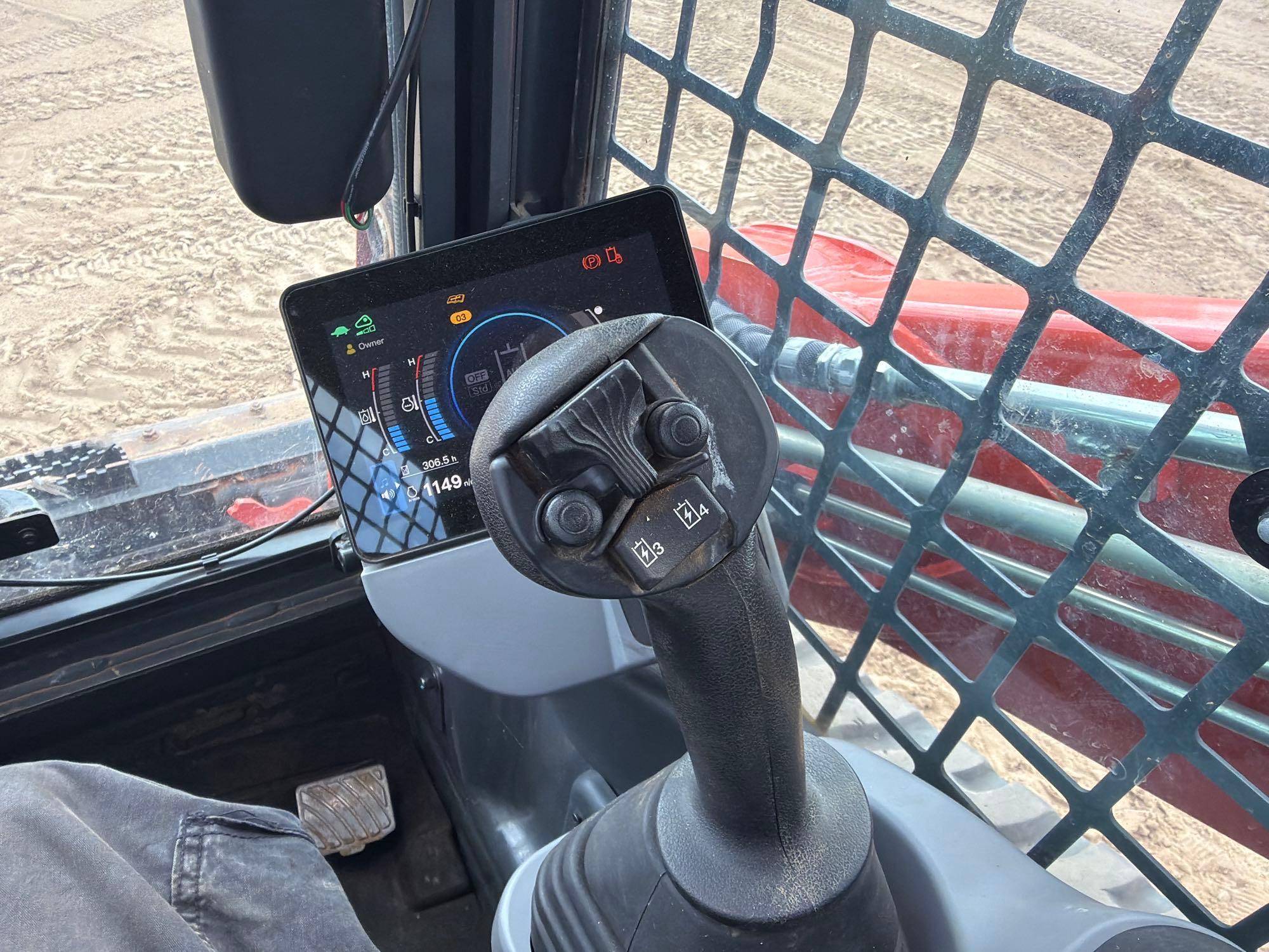 Kubota 753