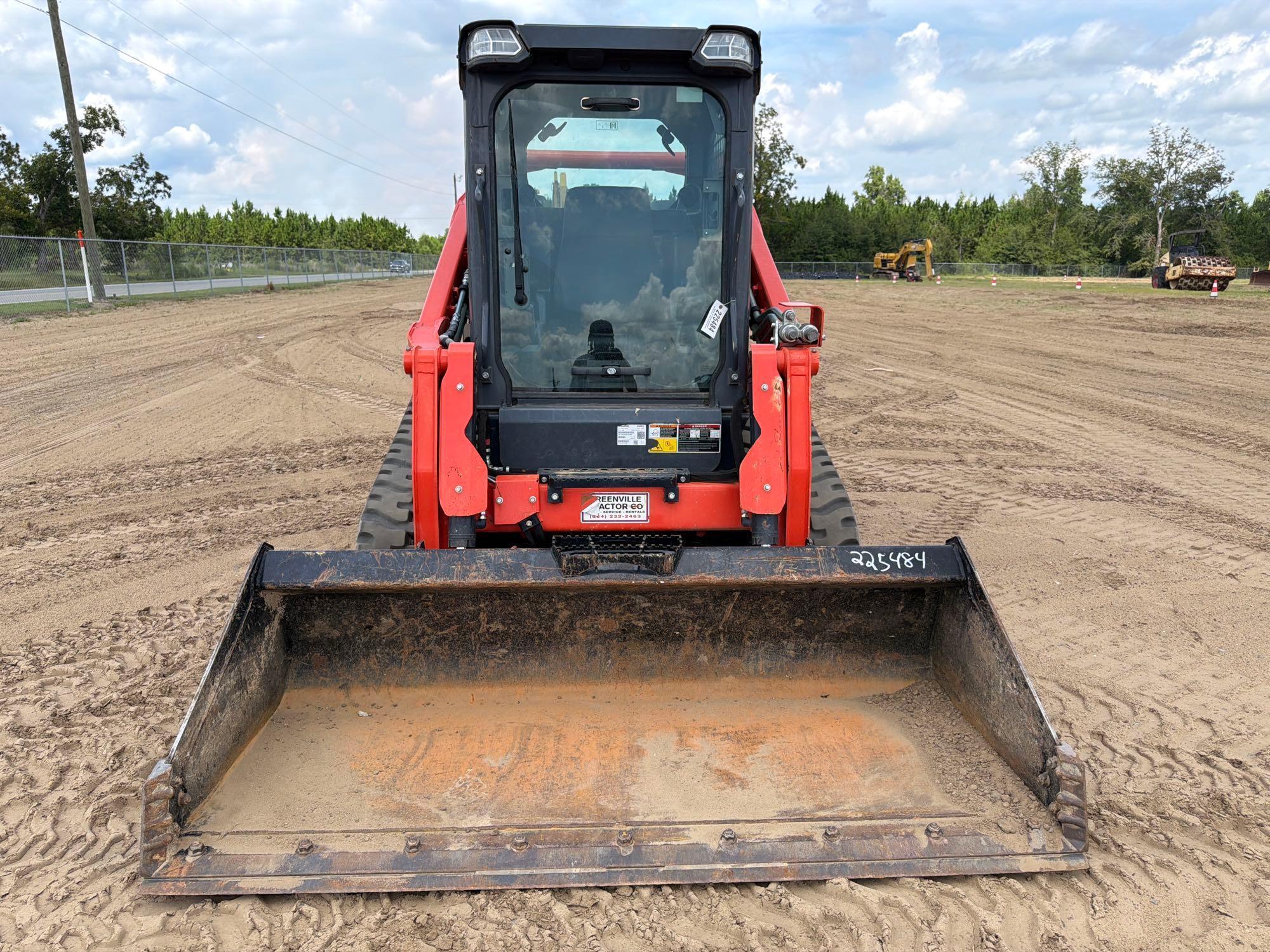 Kubota 753