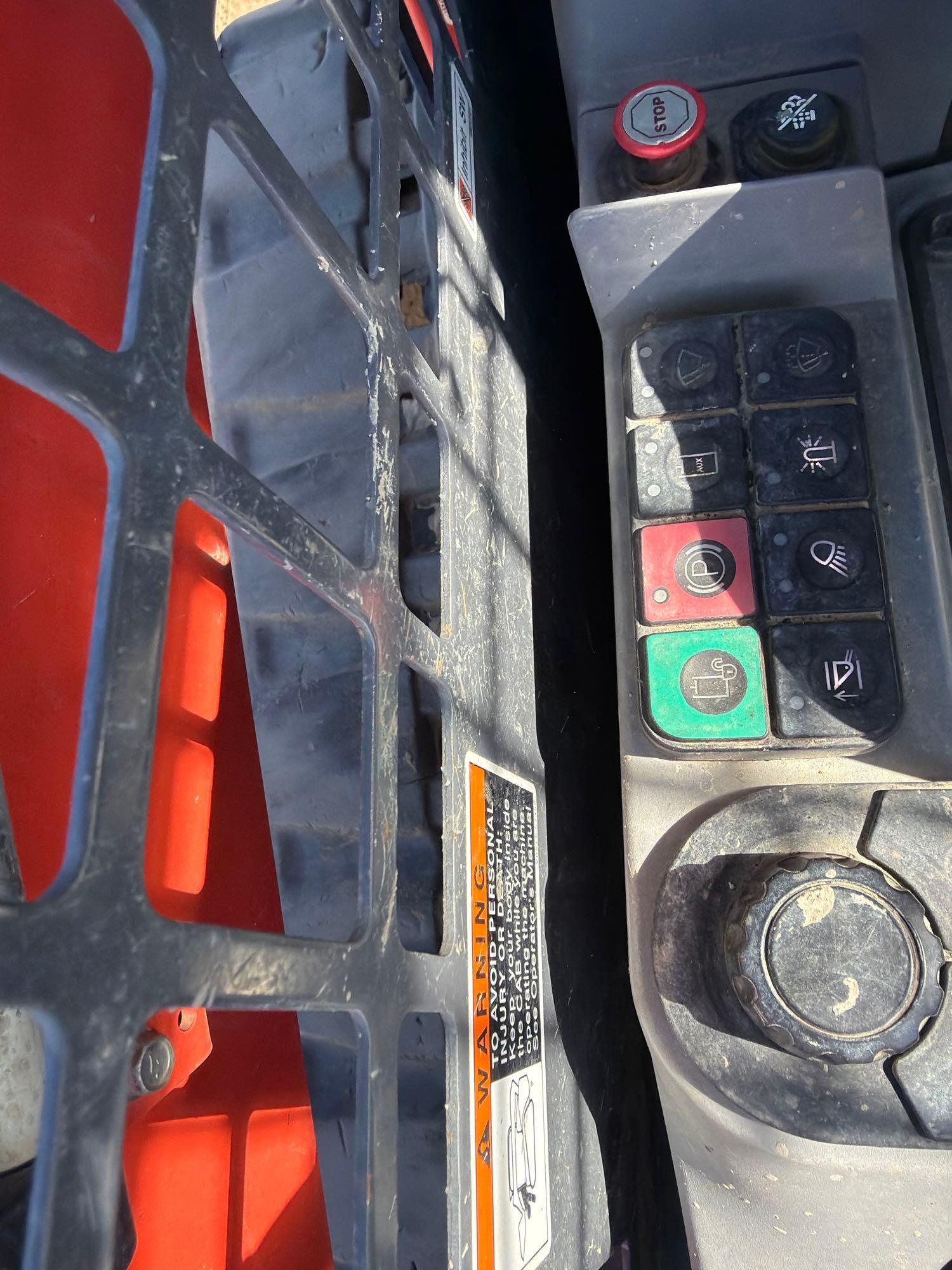 Kubota 753