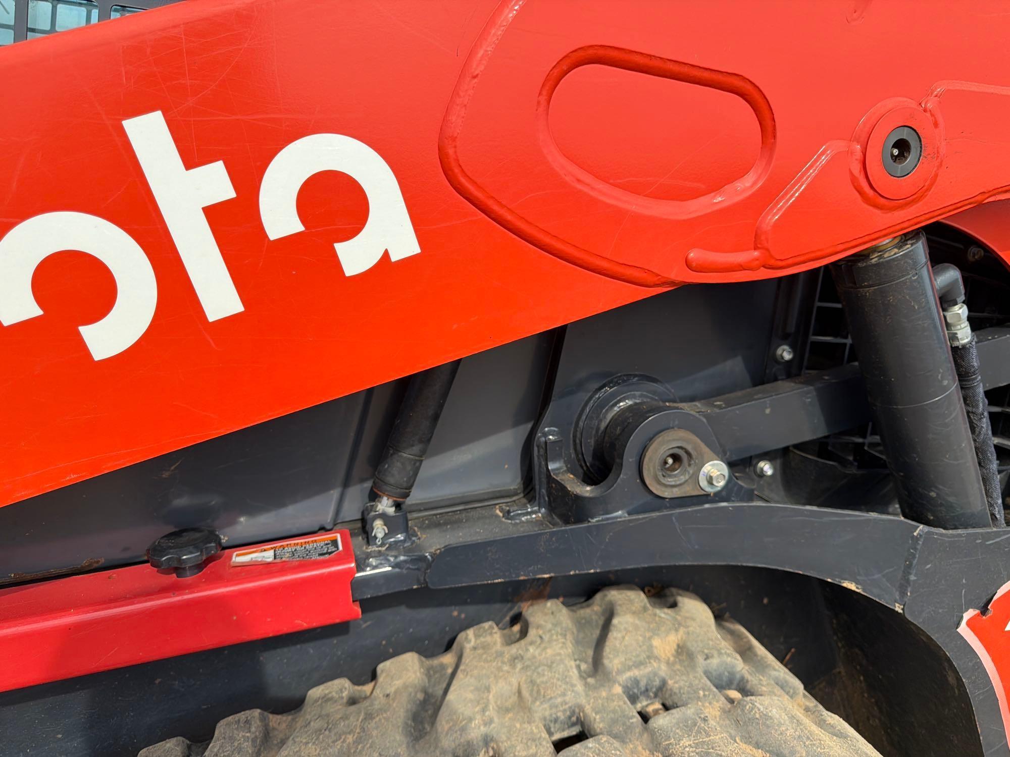 Kubota 753