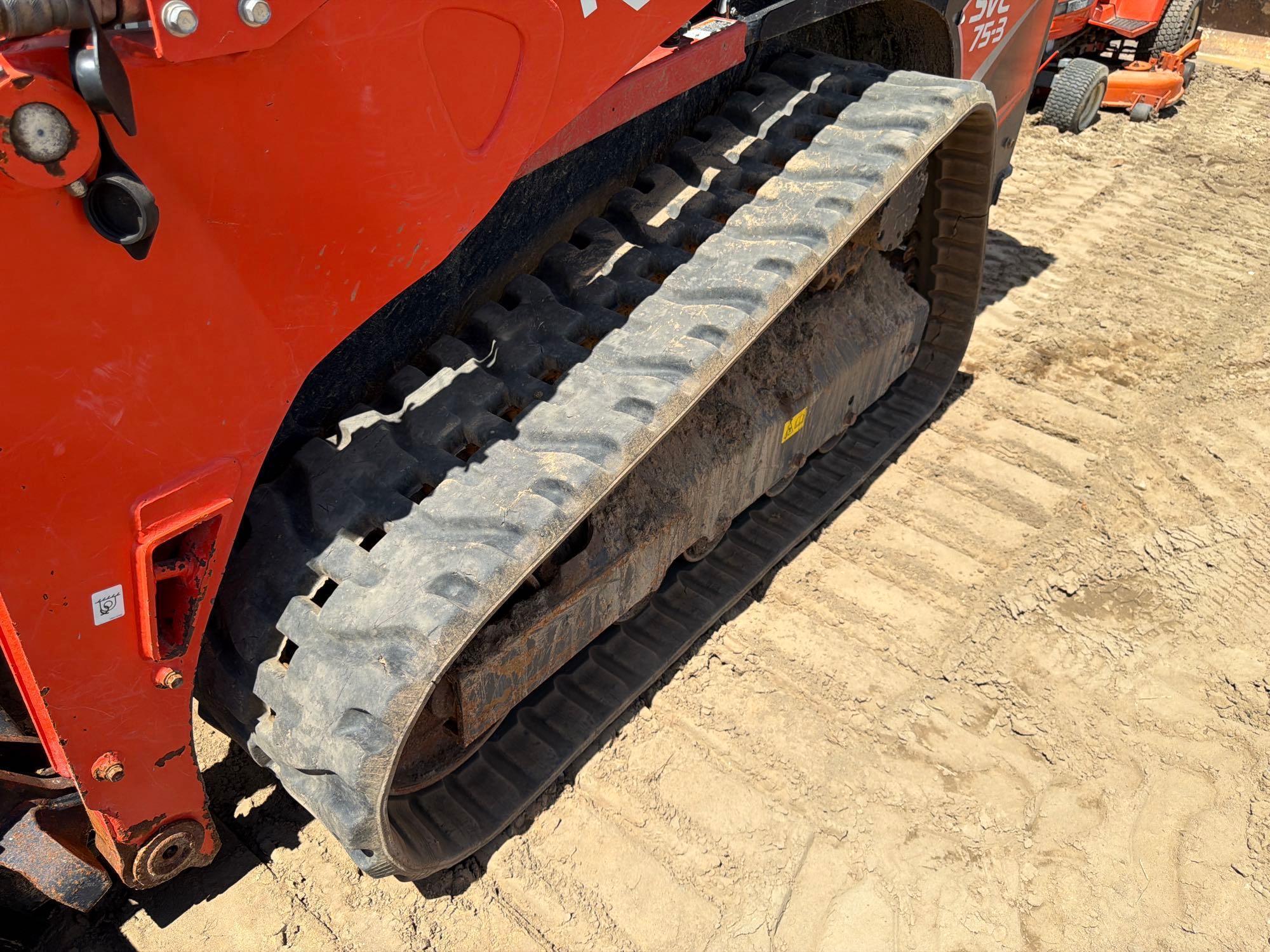 Kubota 753