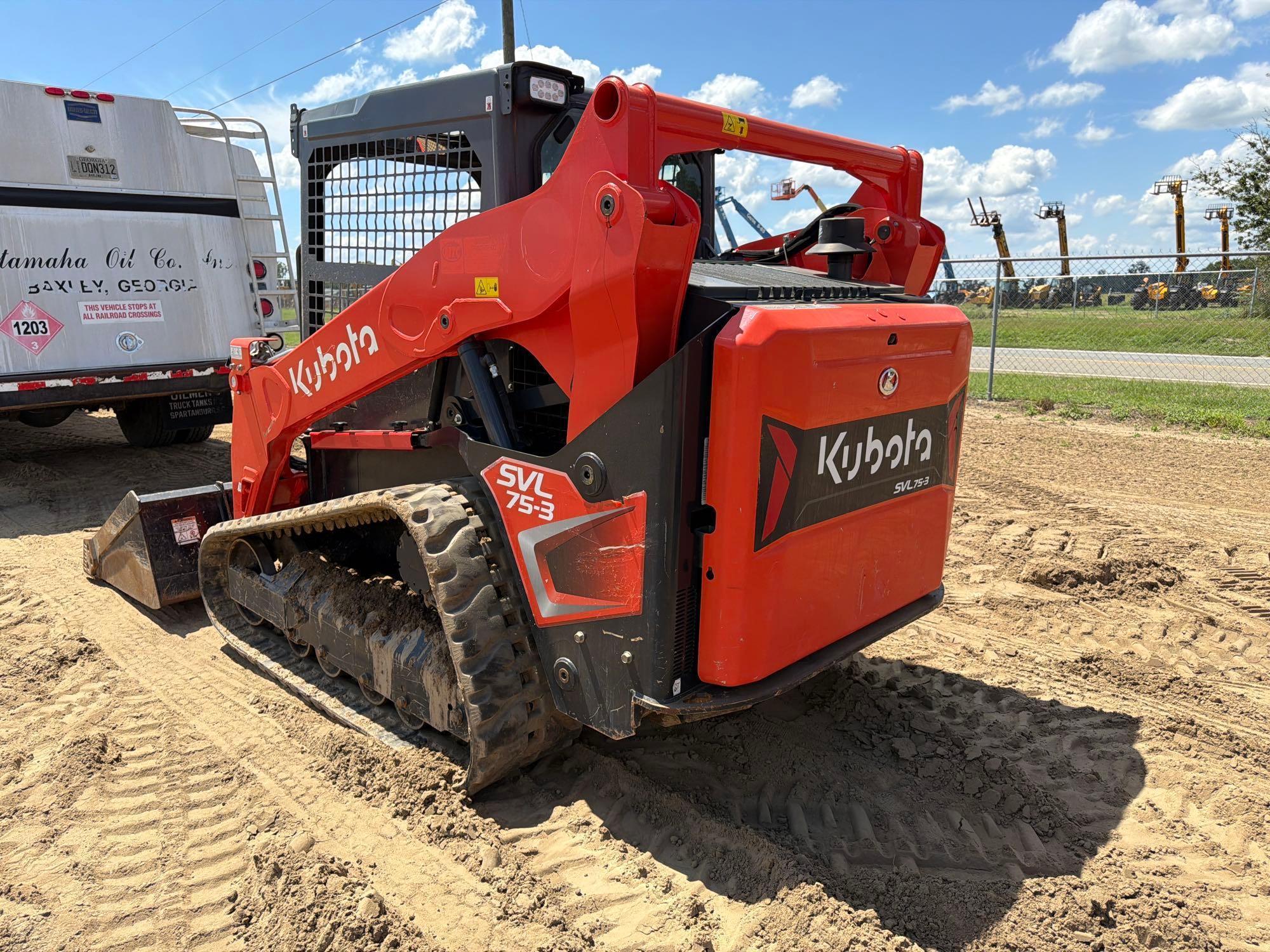 2022 Kubota 752