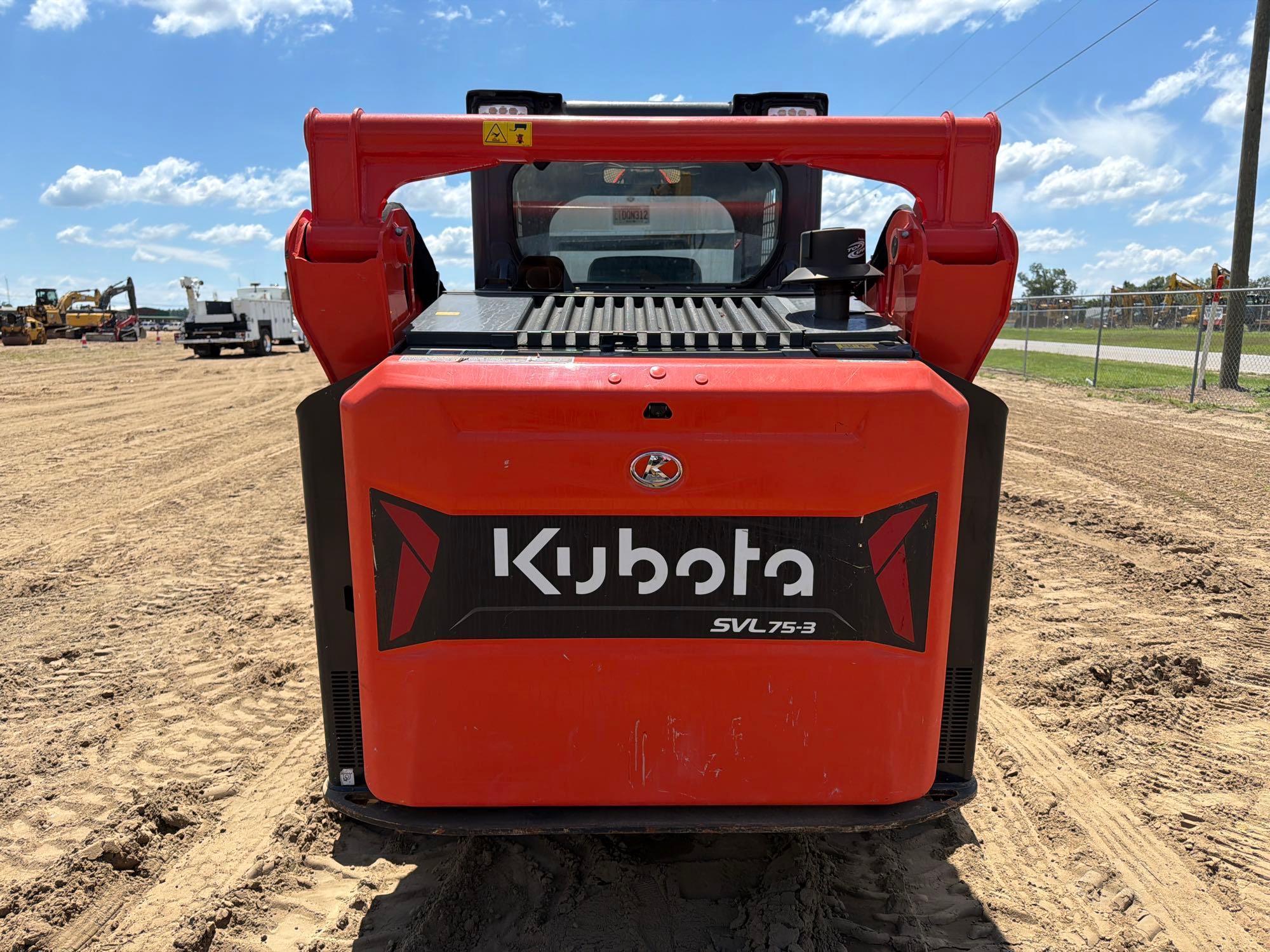 2022 Kubota 752